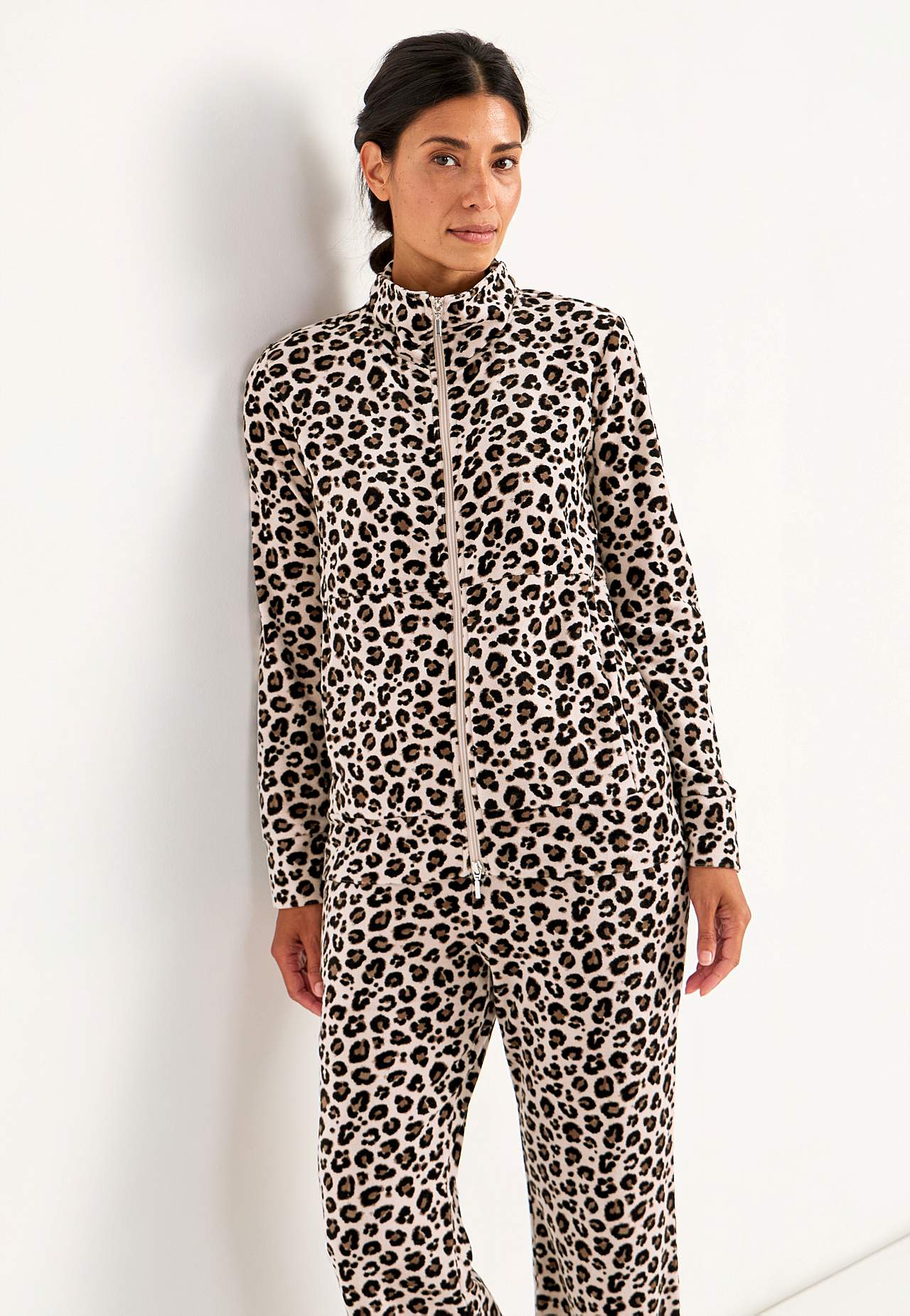 Velour jacket with zip Wilma
