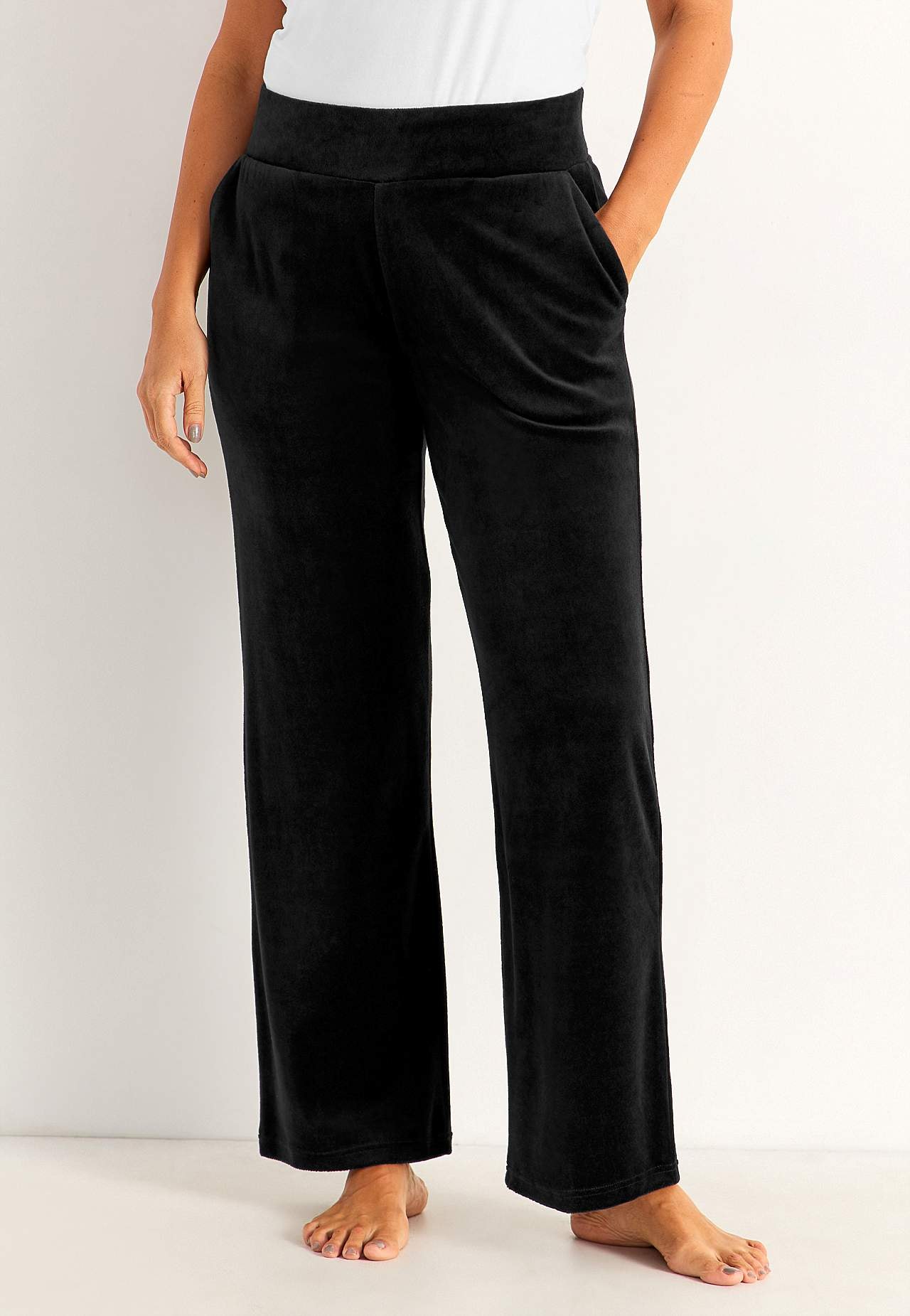 Wide velour trousers