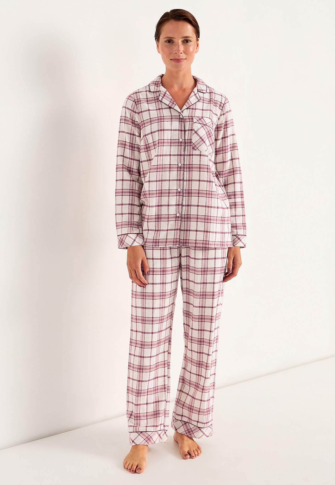 Checked pyjamas in flannel