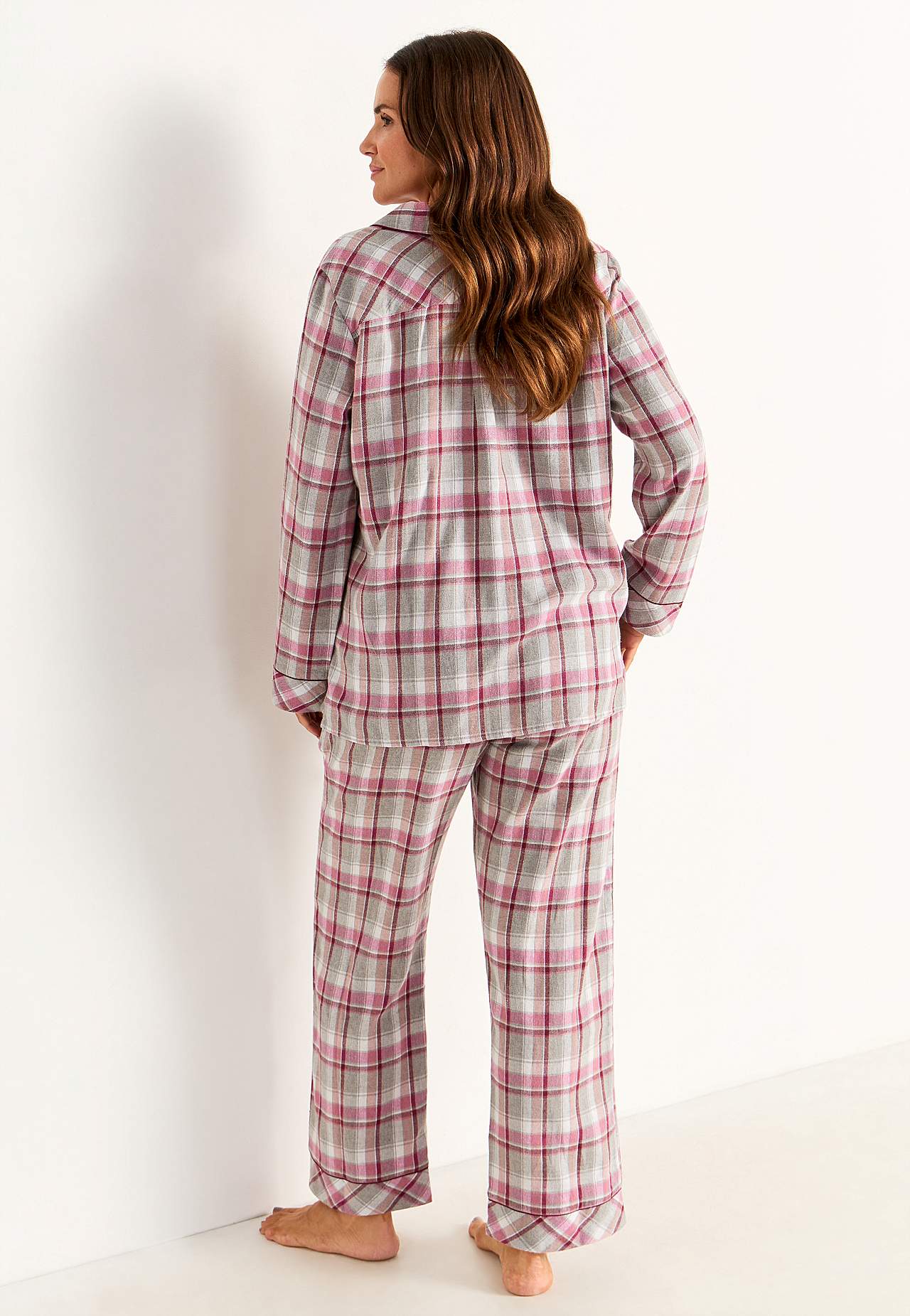 Checked pyjamas in flannel