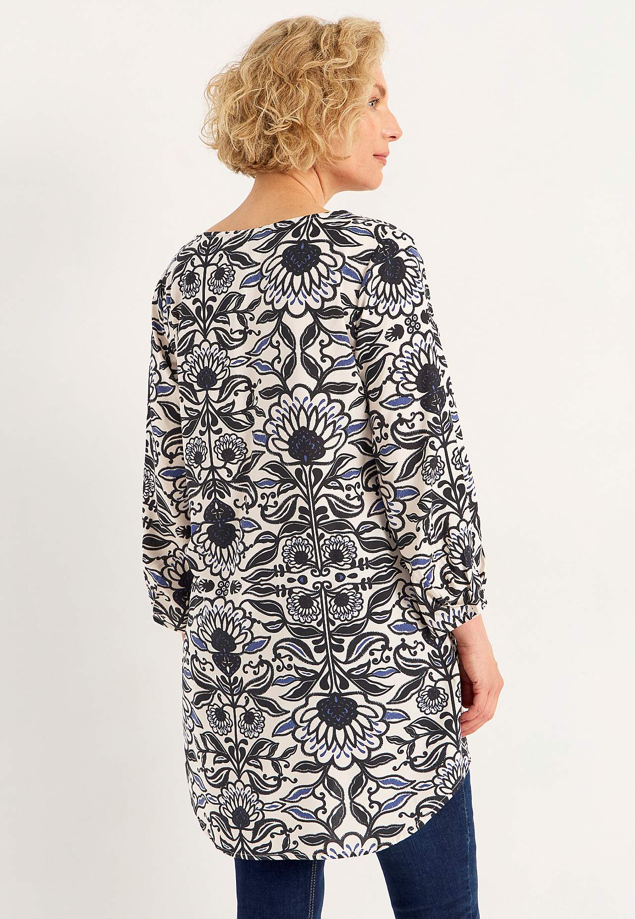 Woven tunic with 3/4 sleeves