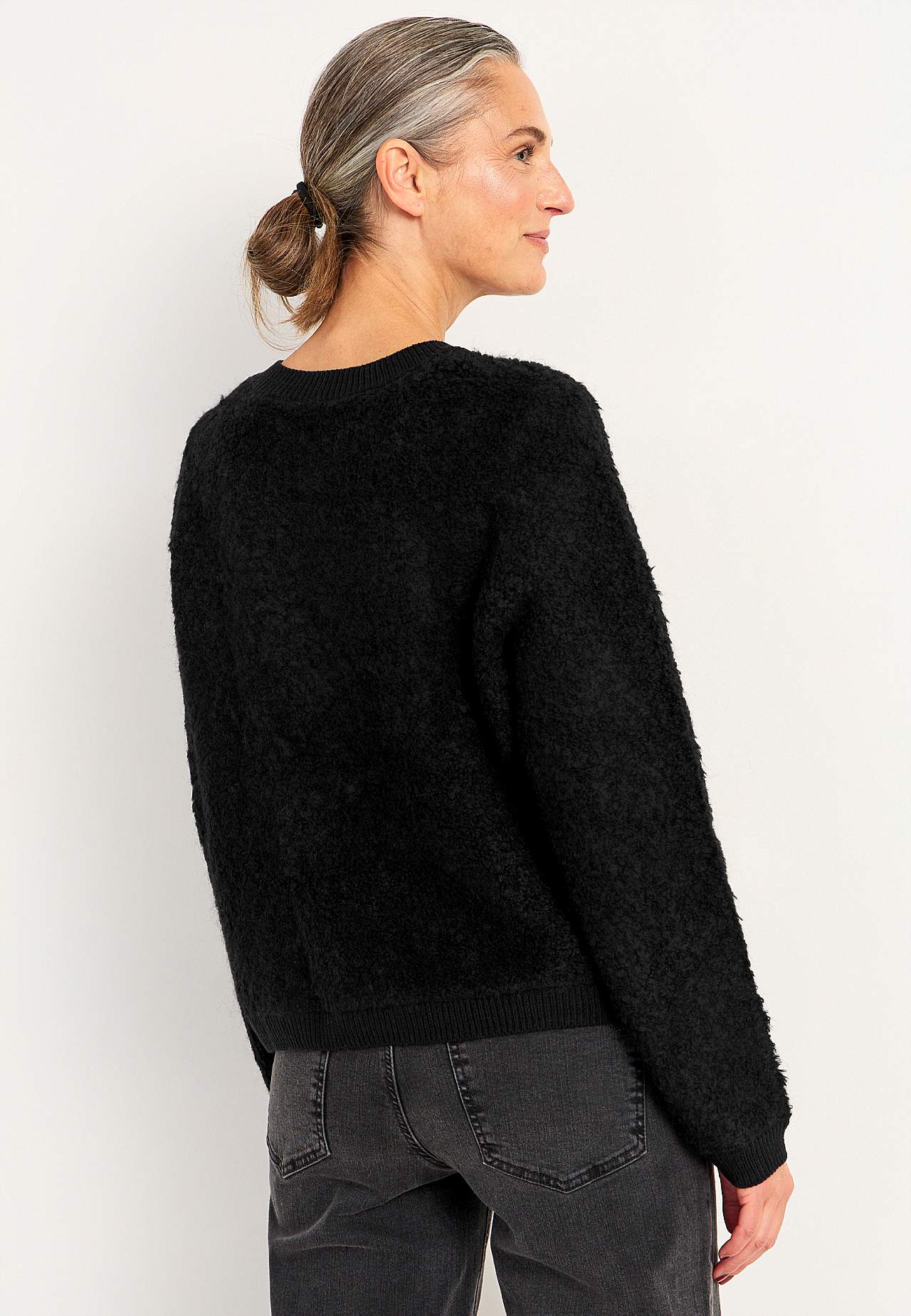 Knitted cardigan