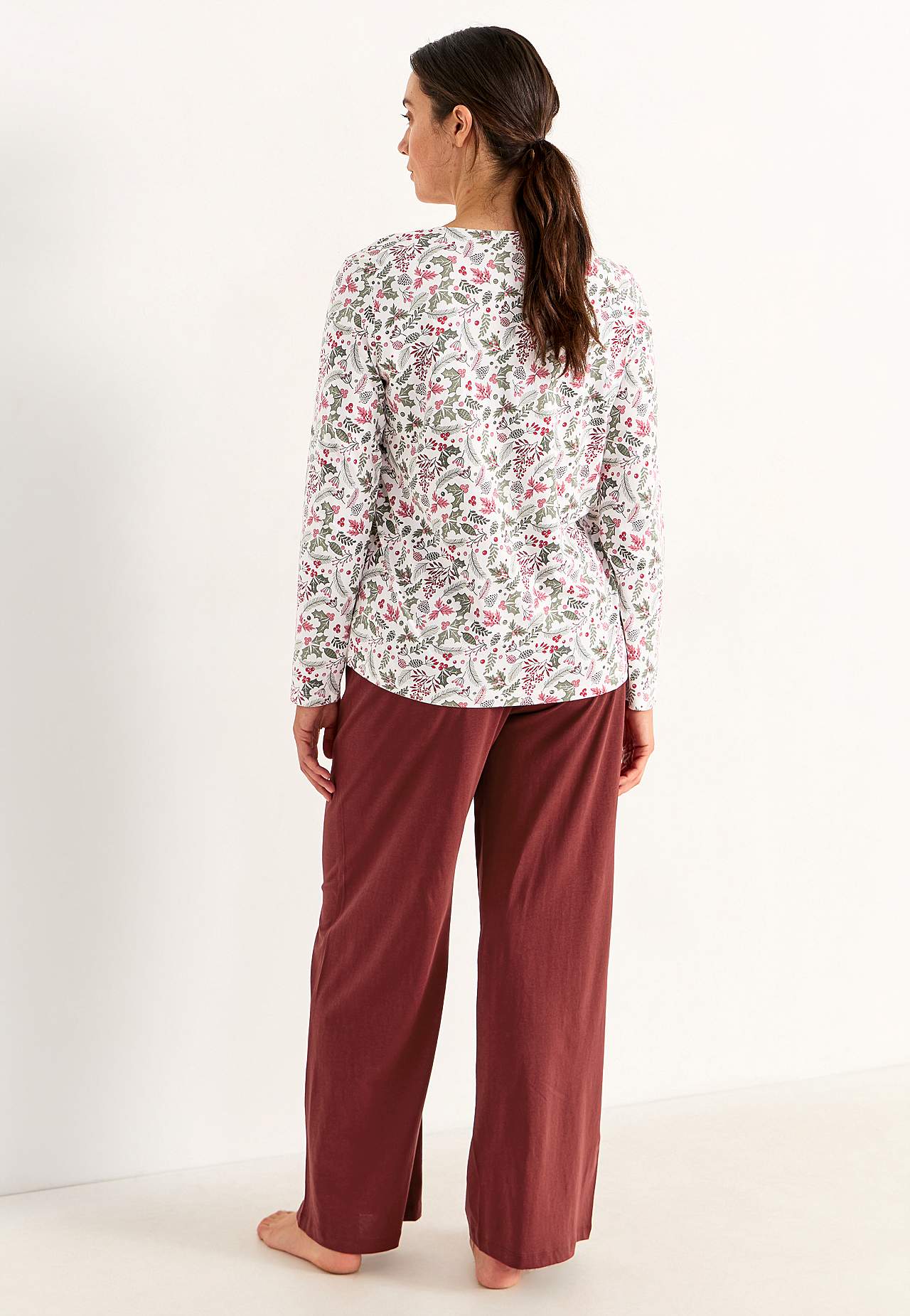 Two piece pyjamas