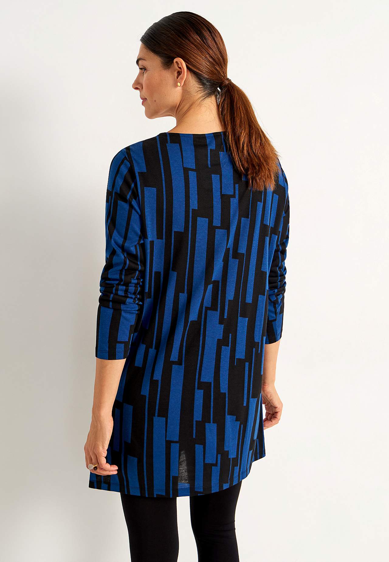 V-neck jersey tuniq with pockets