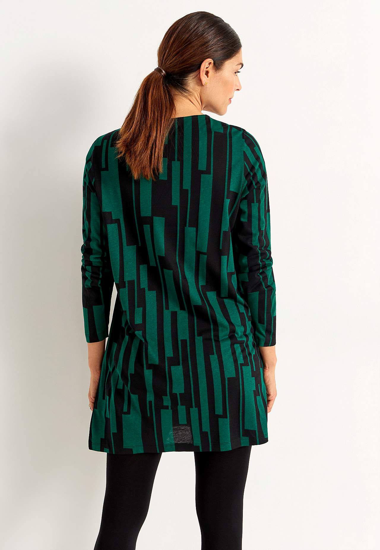 V-neck jersey tuniq with pockets