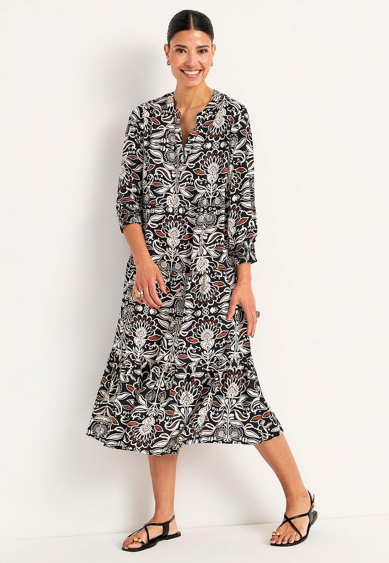 Dress with flounces