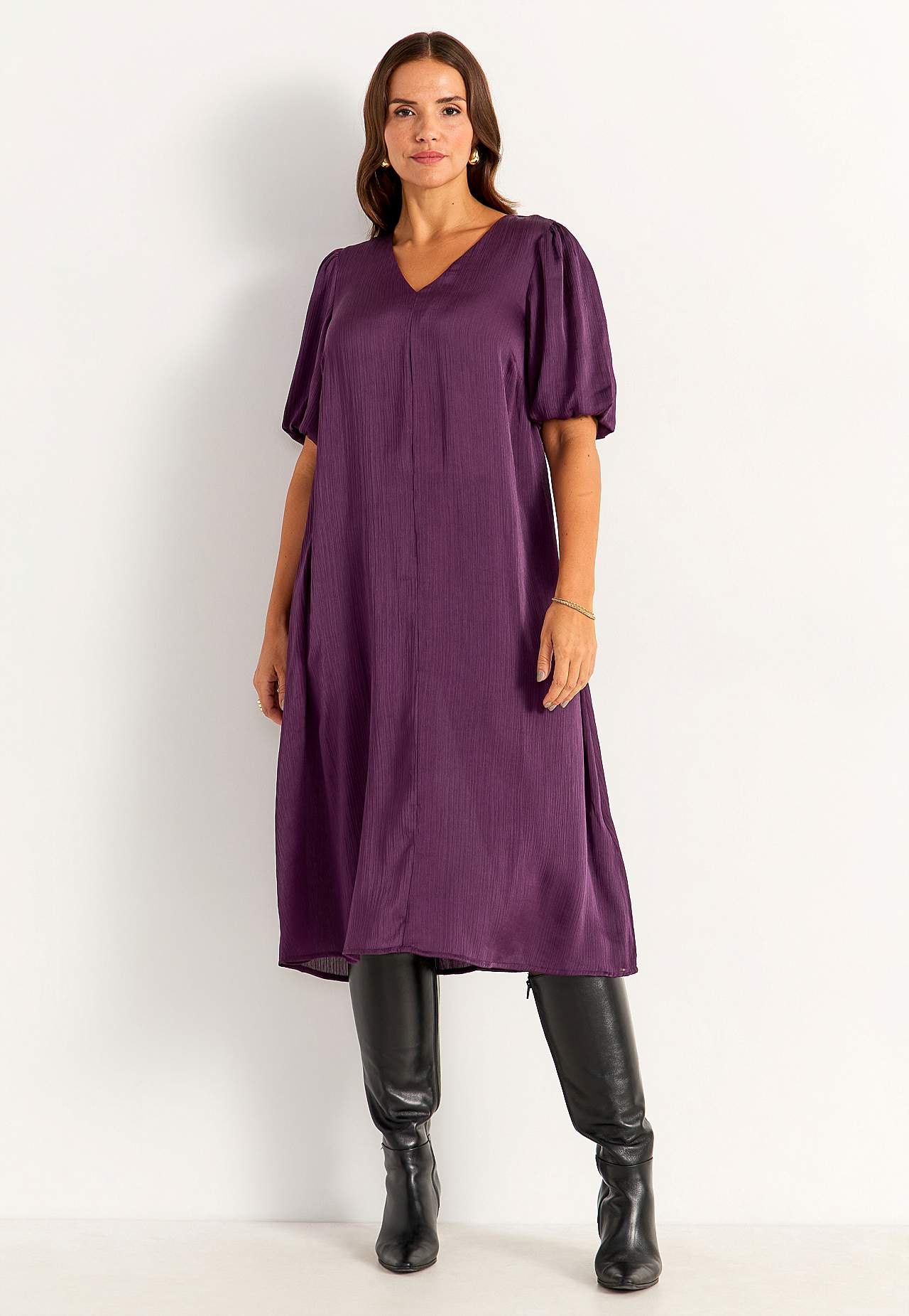 Dress with puff sleeve