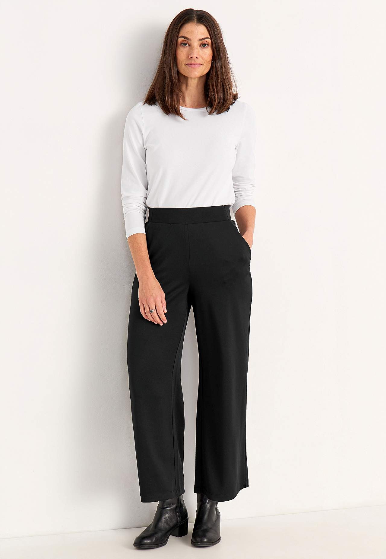 Jersey pants with ankle length