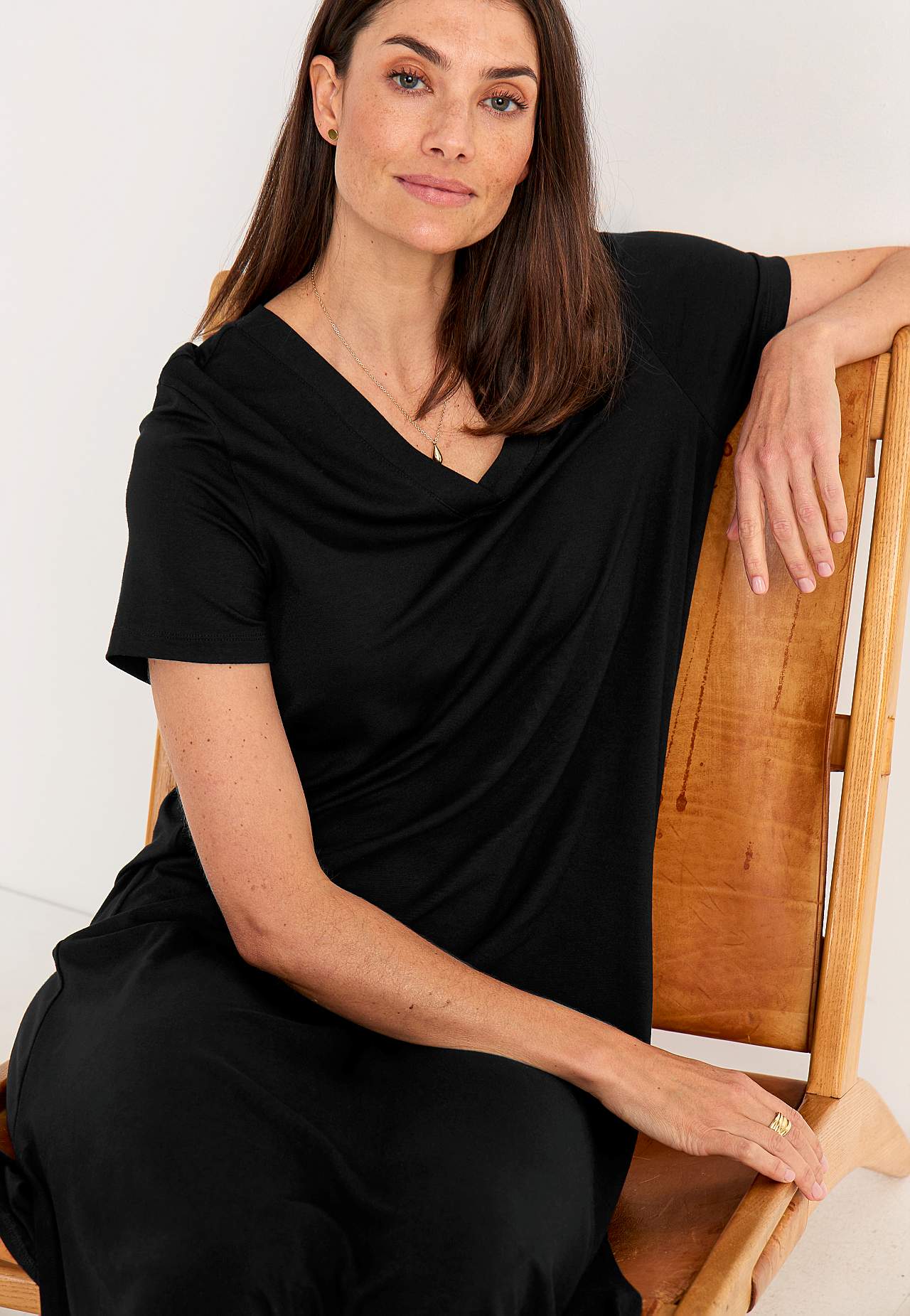 V-neck jersey dress