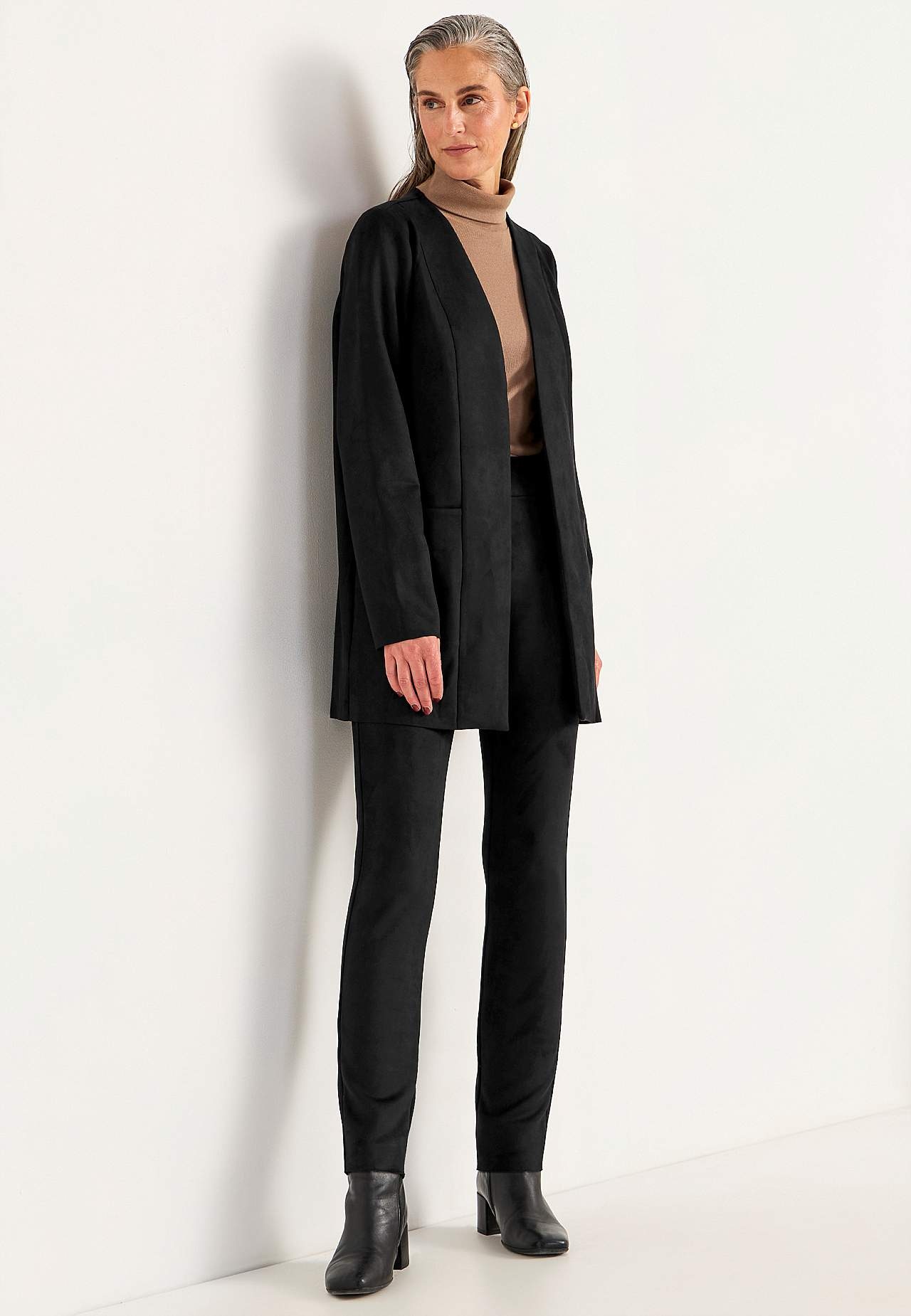 Tricot jacket with suede look