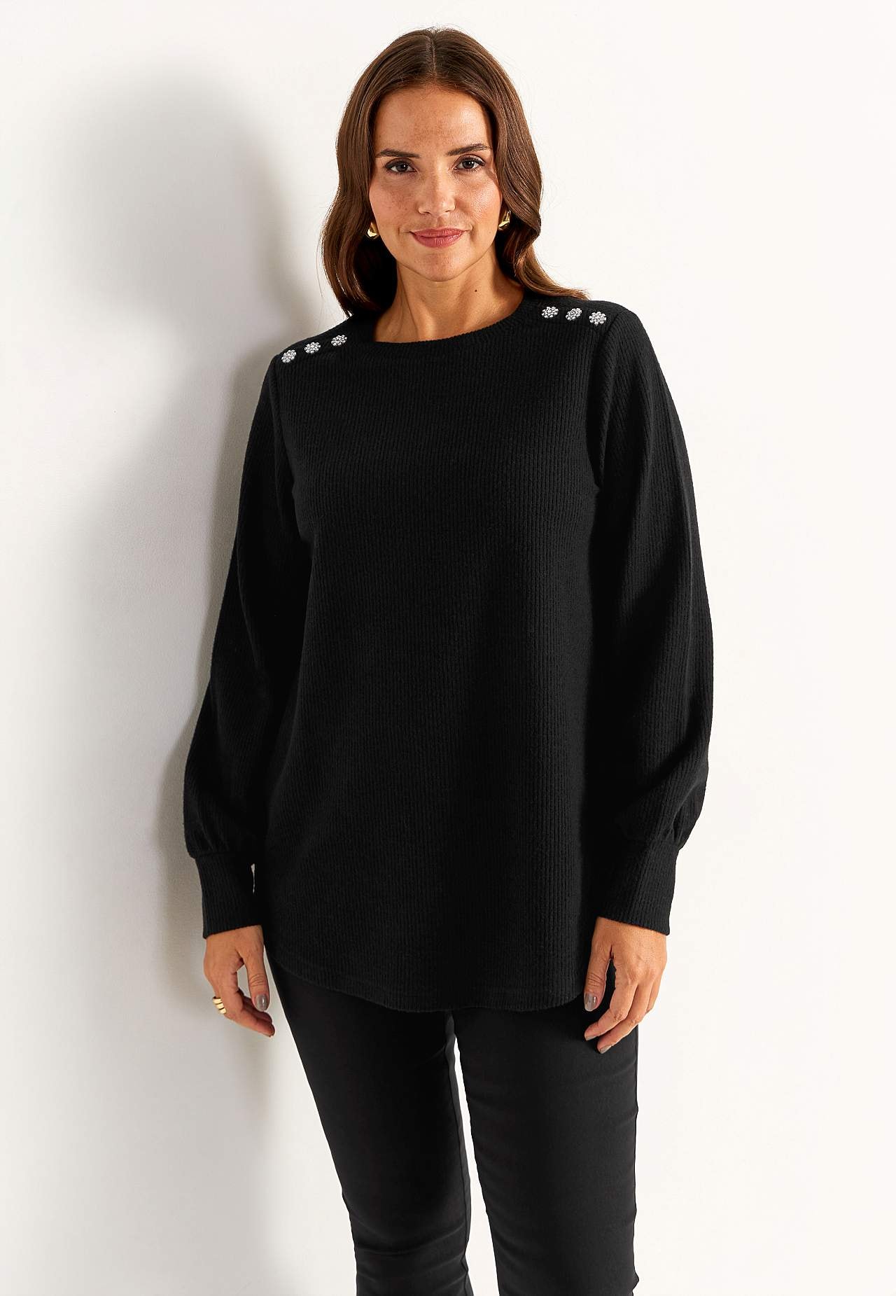 Ribbed tunic with rhinestone buttons
