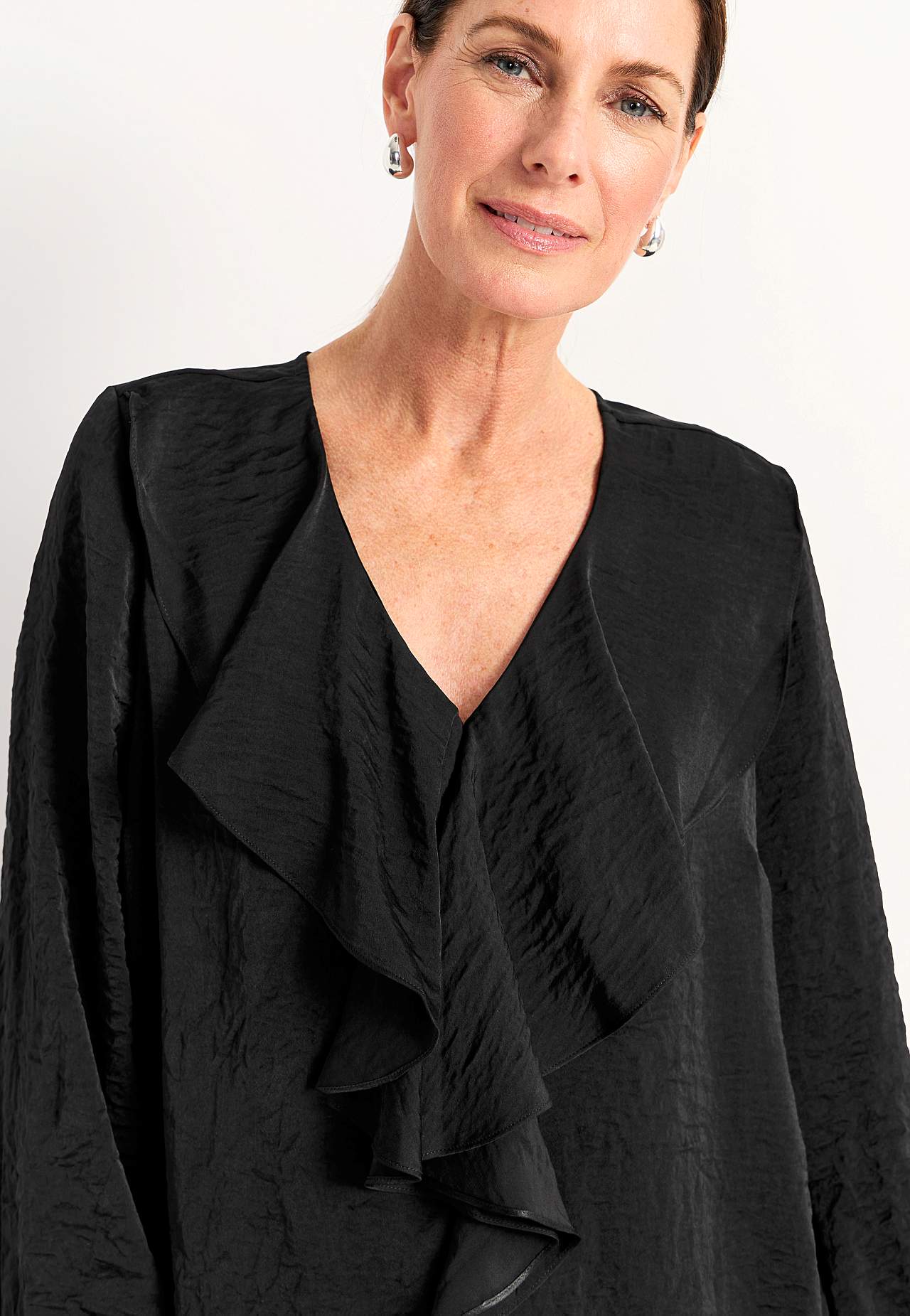 Tunic with frill collar