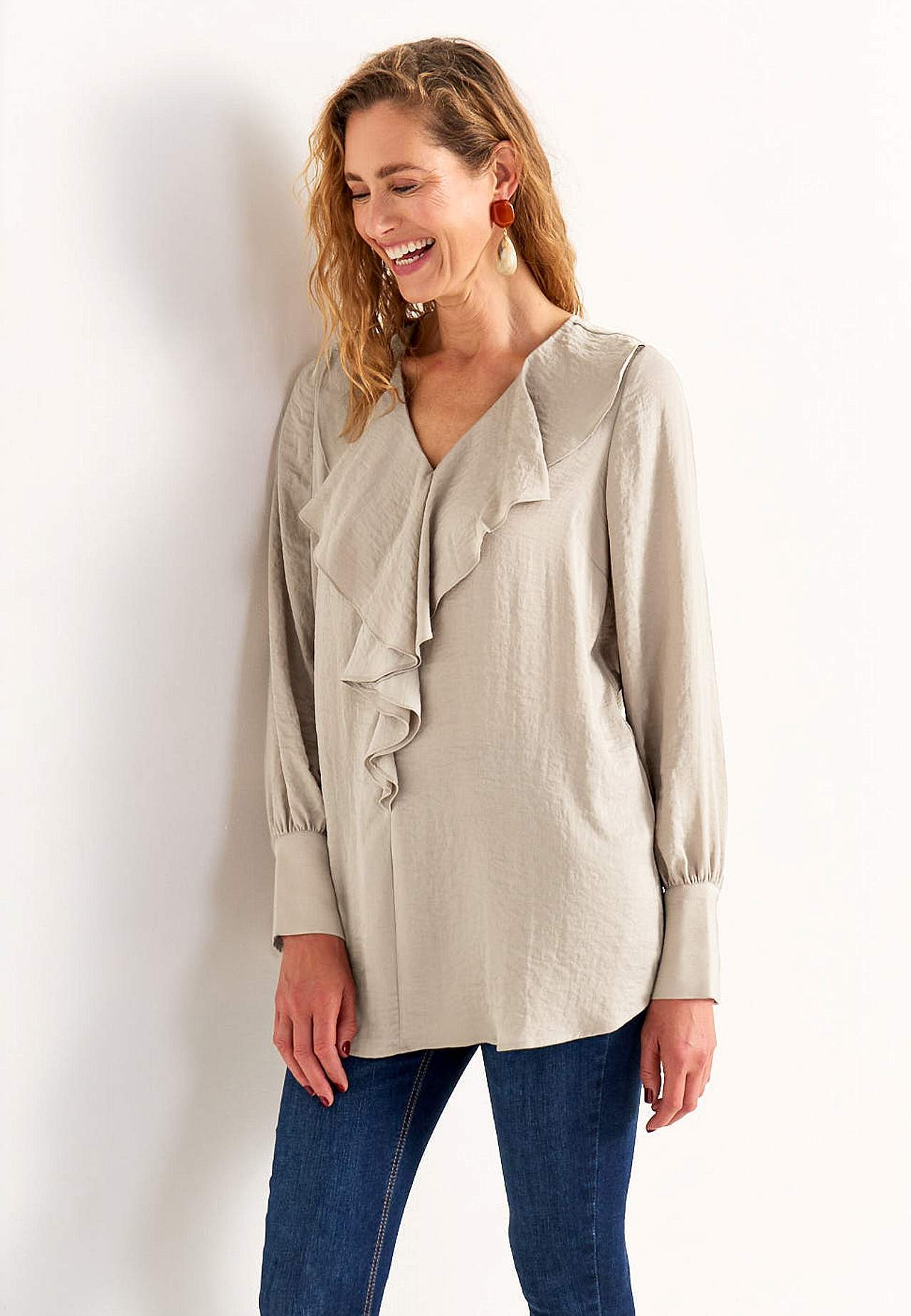 Tunic with frill collar