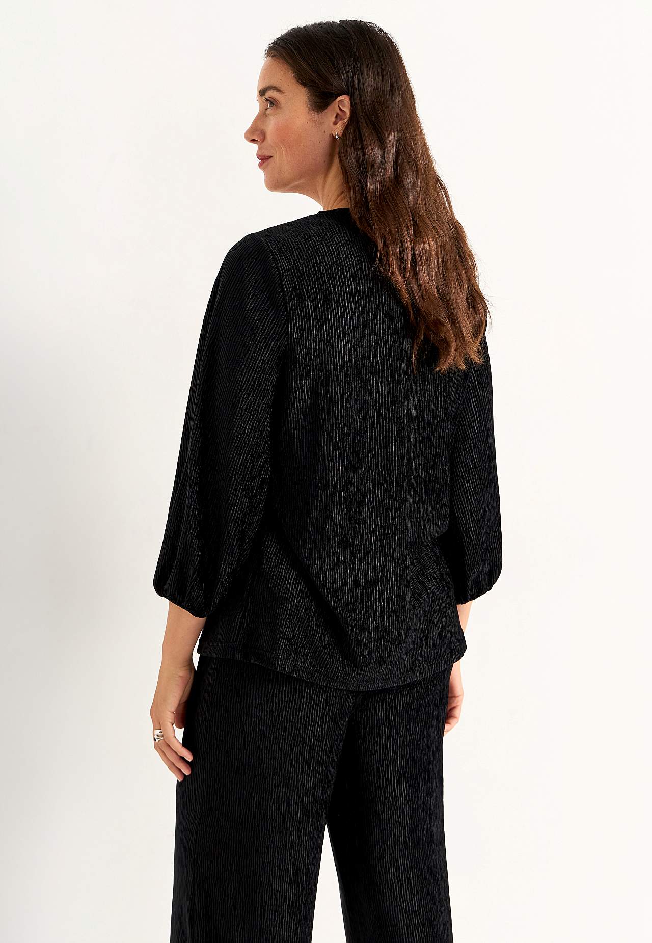 Party top in velvet