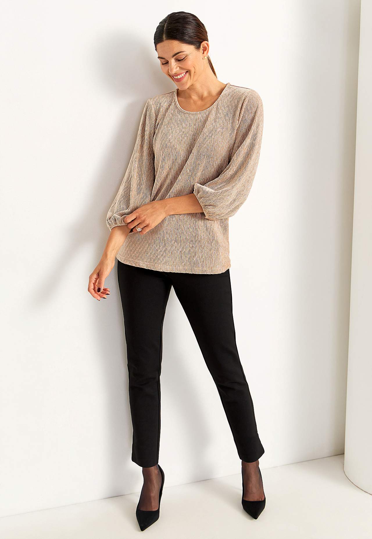 Party top in velvet