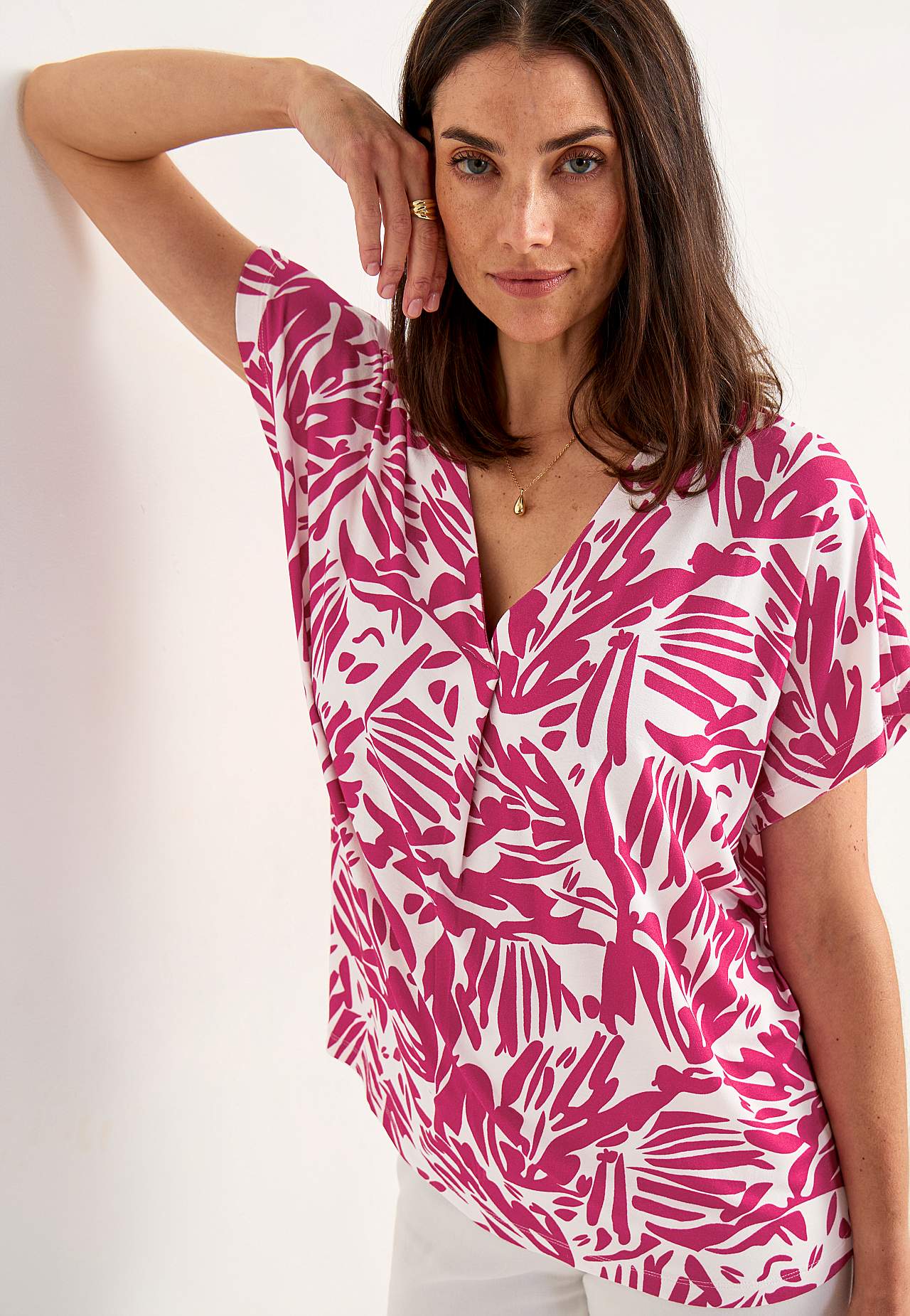 V-neck jersey top