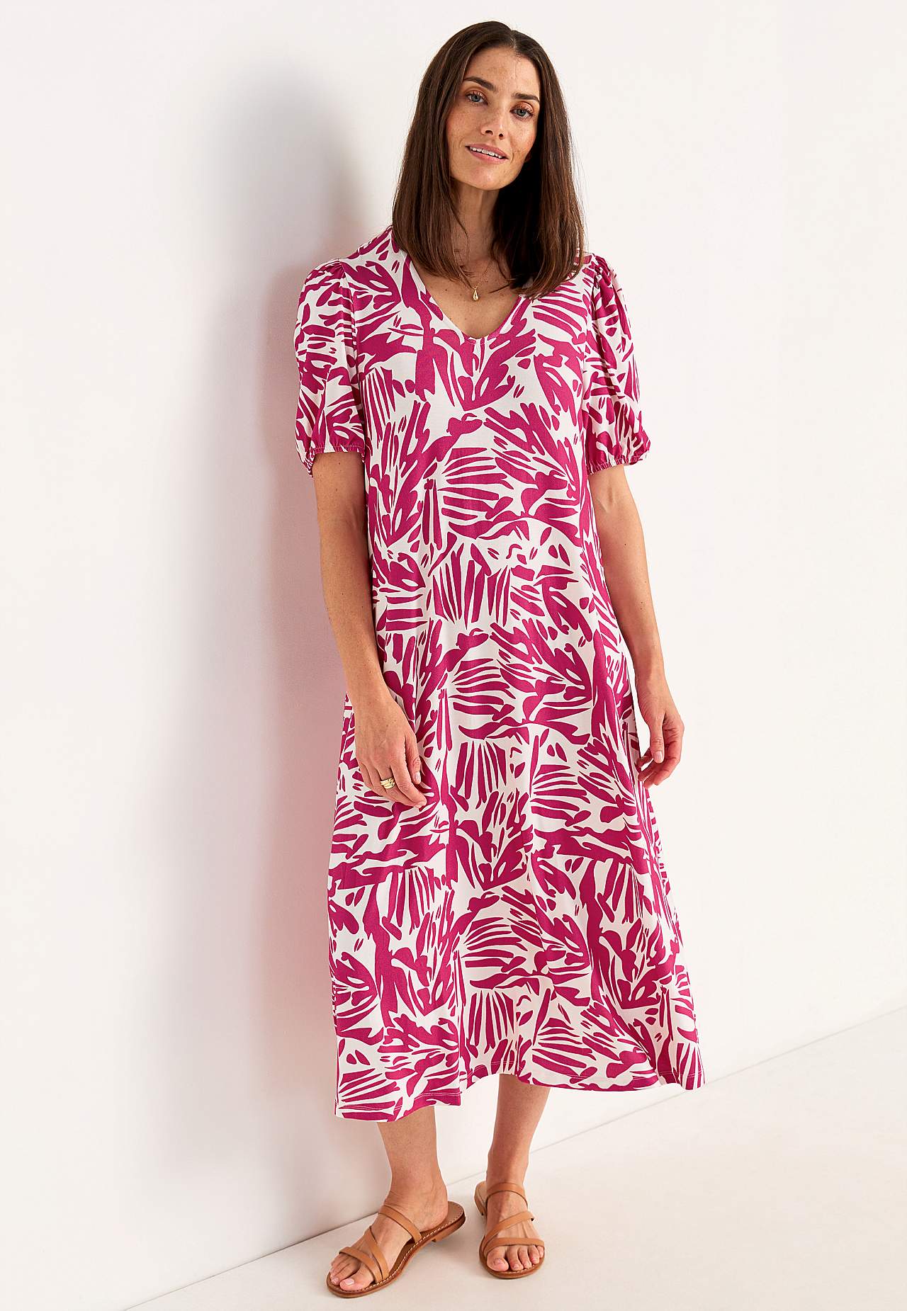 Jersey dress with puff sleeves