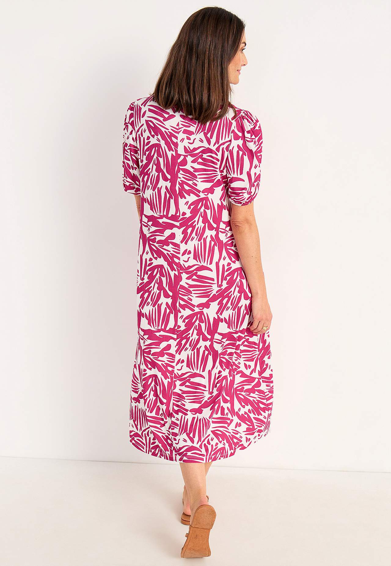Jersey dress with puff sleeves