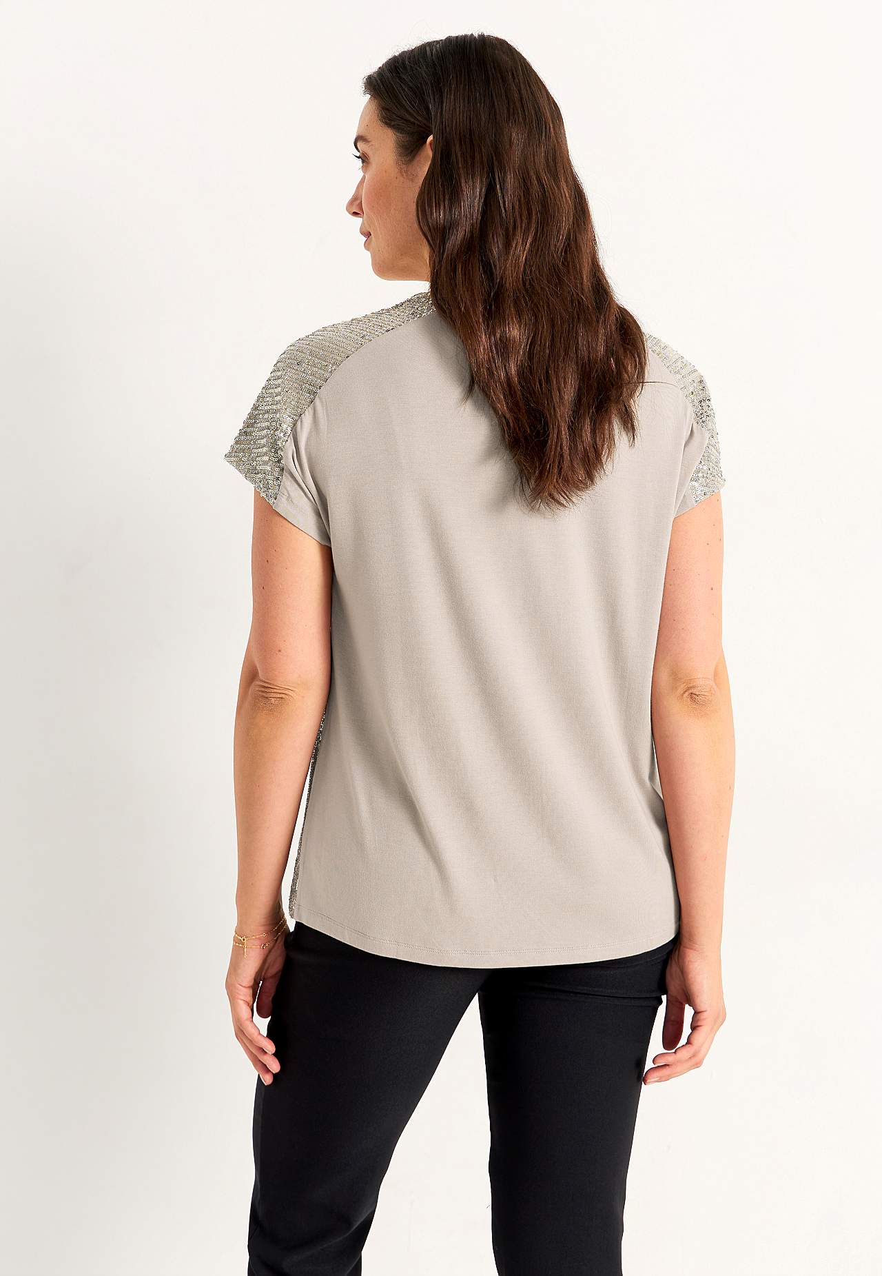 Luxurious sequin top
