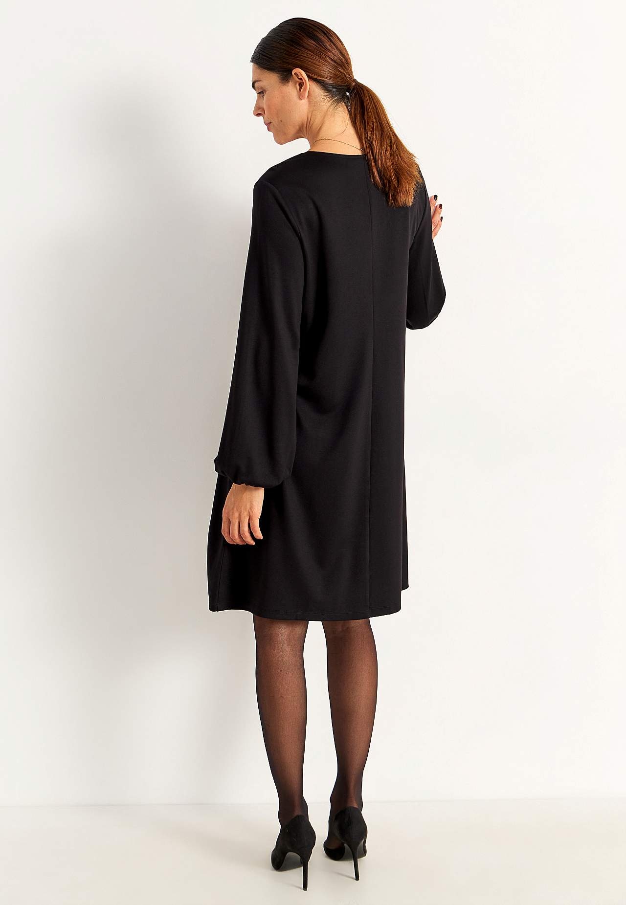 Jersey dress with gathering