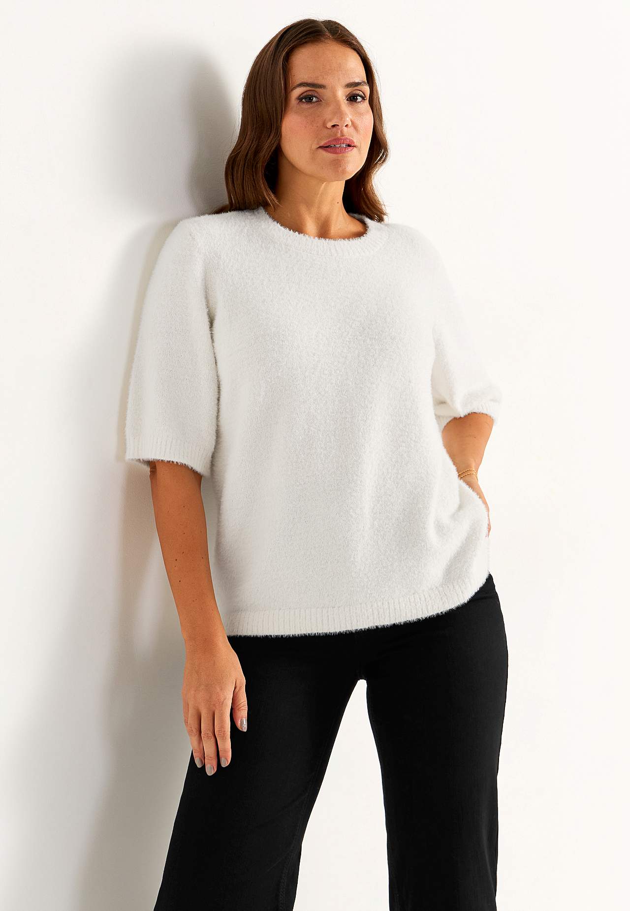 Short-sleeved knit jumper