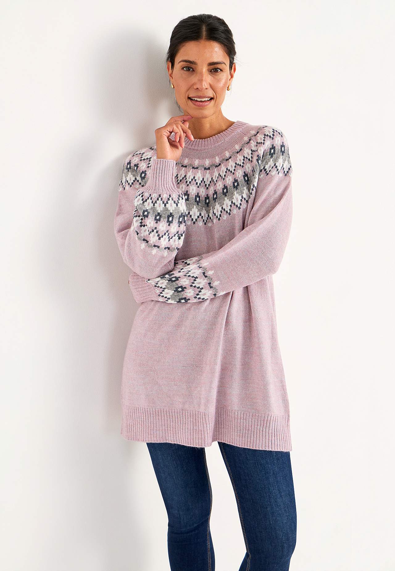 Knitted, jacquard patterned sweater