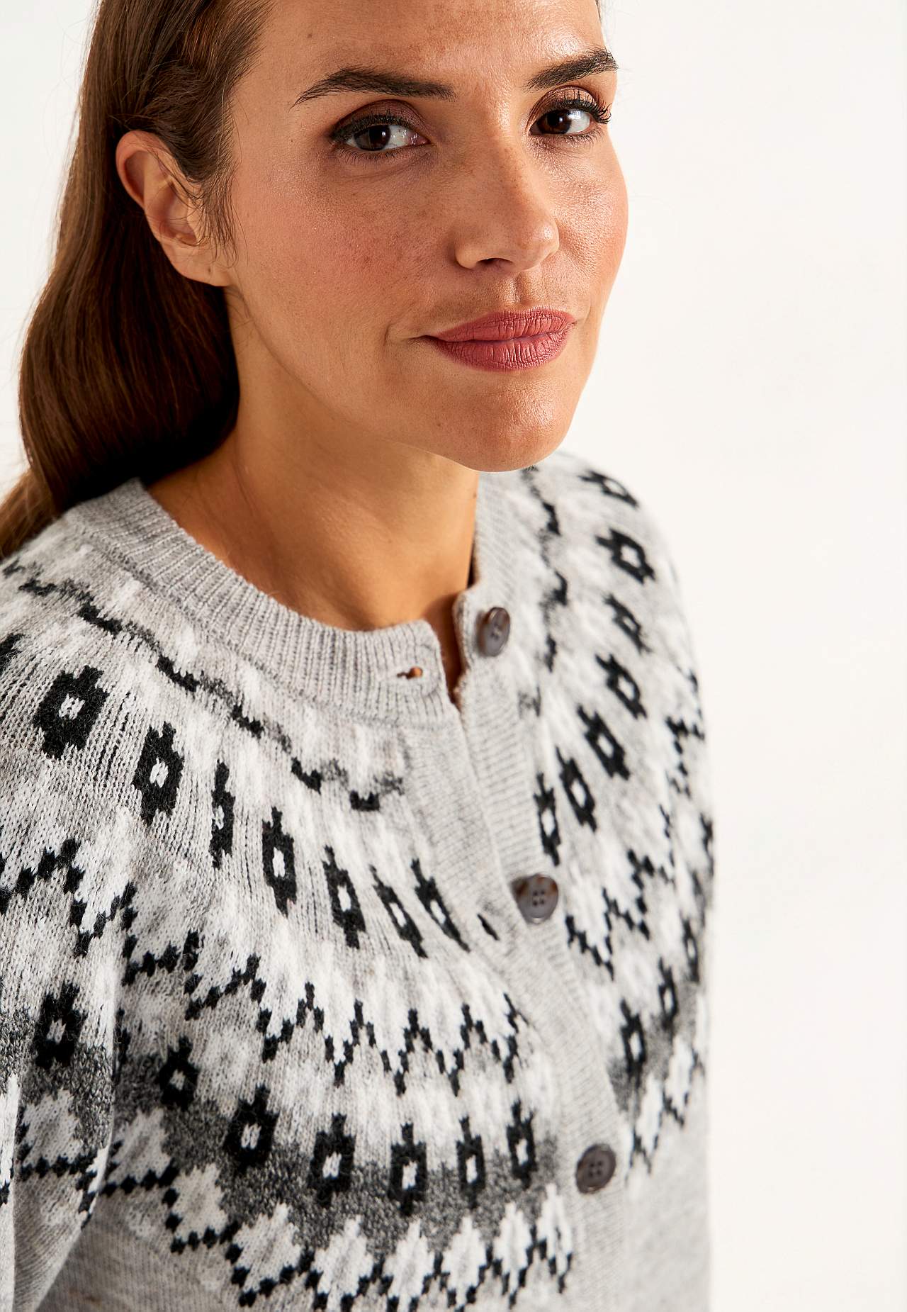 Jacquard patterned cardigan