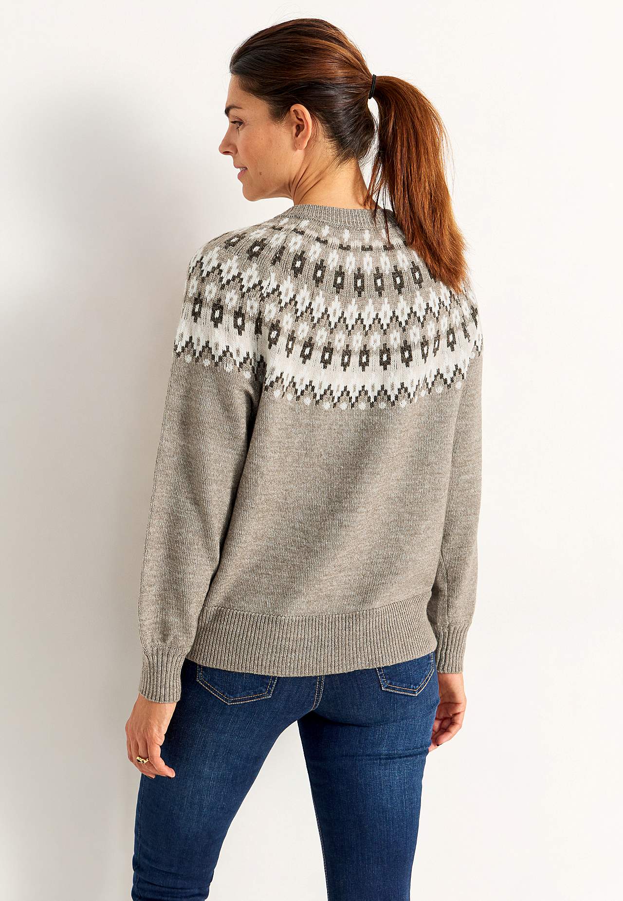Jacquard patterned cardigan