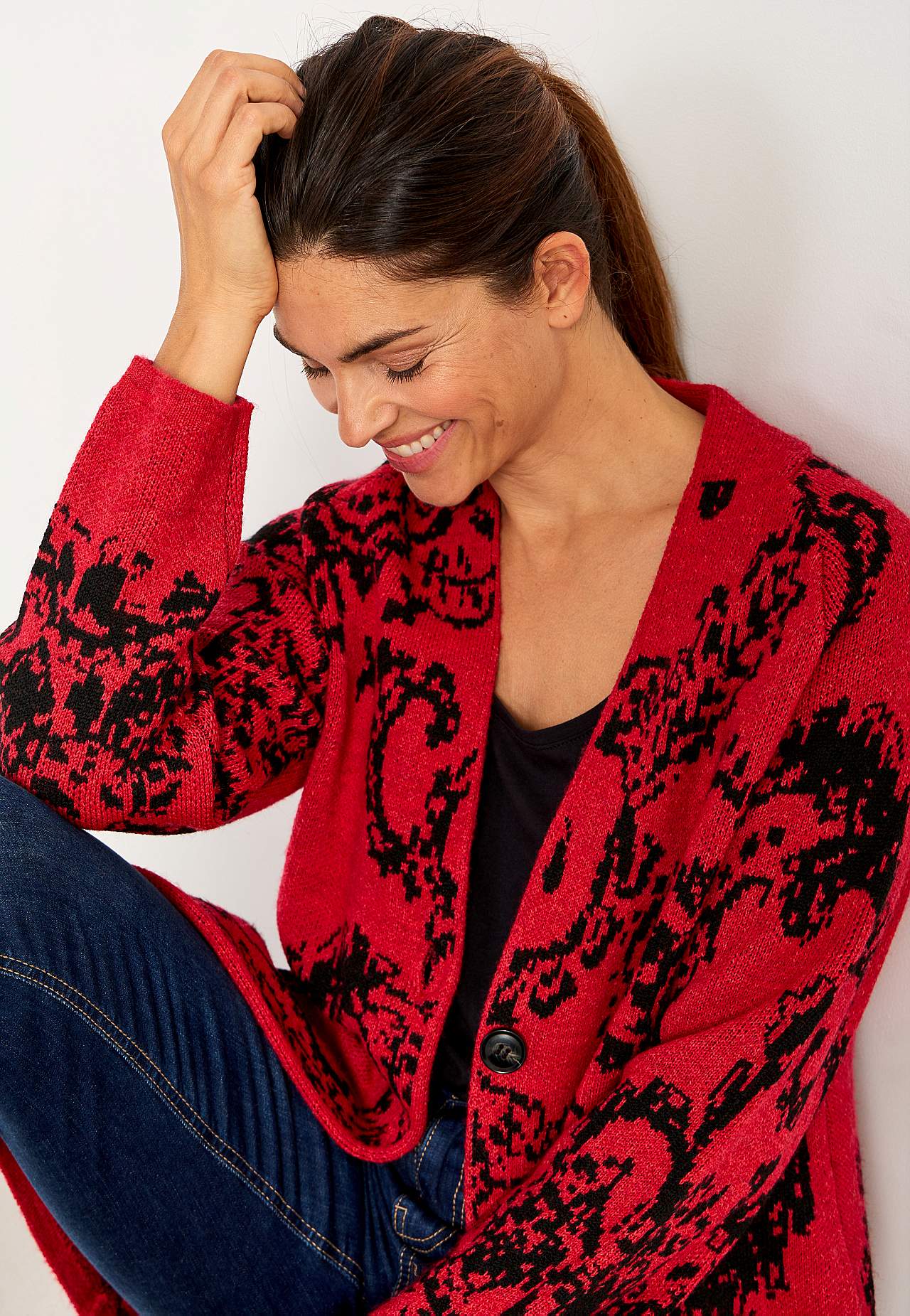 Jacquard-knit cardigan