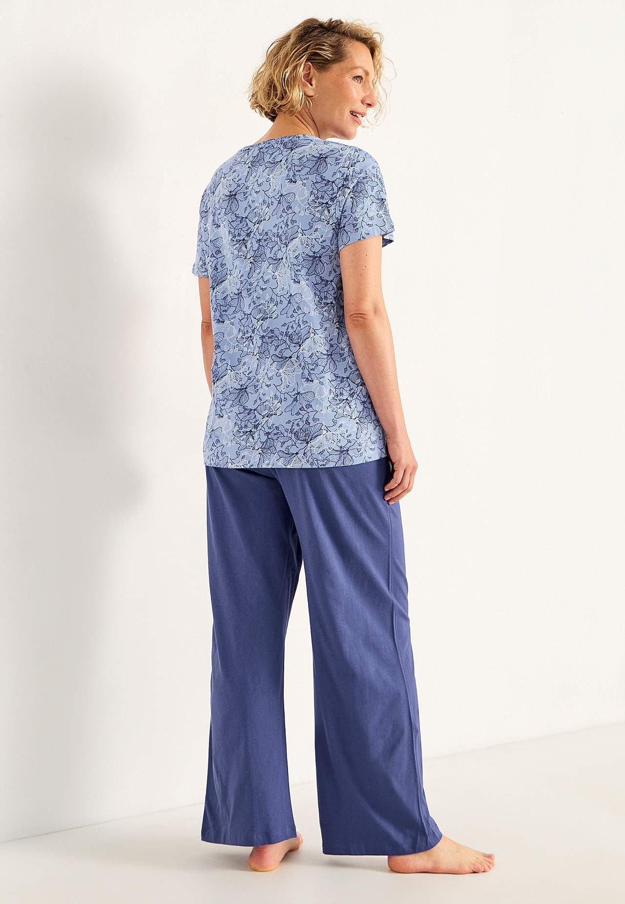Two piece pyjamas