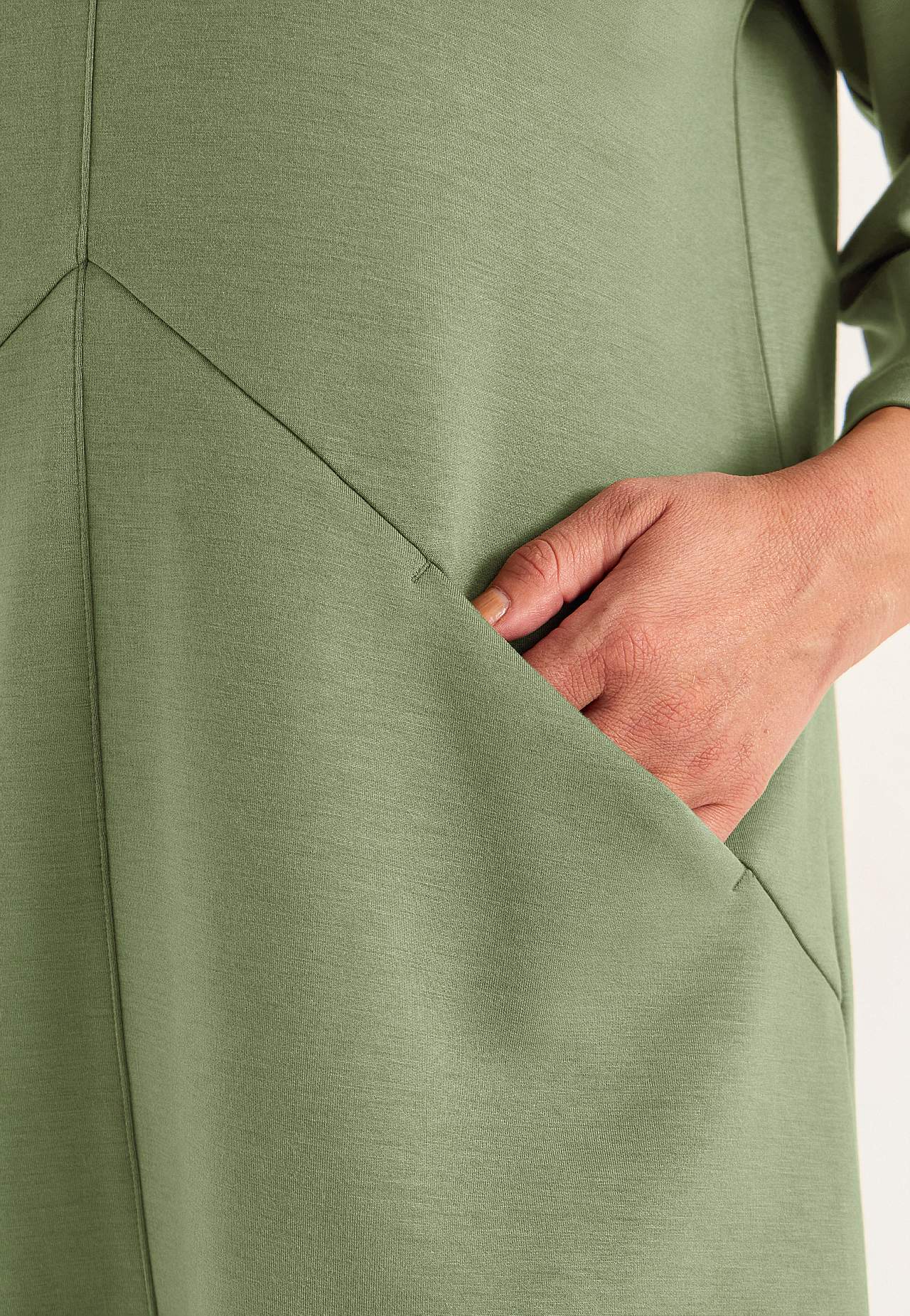 Super soft jersey tuniq with pockets