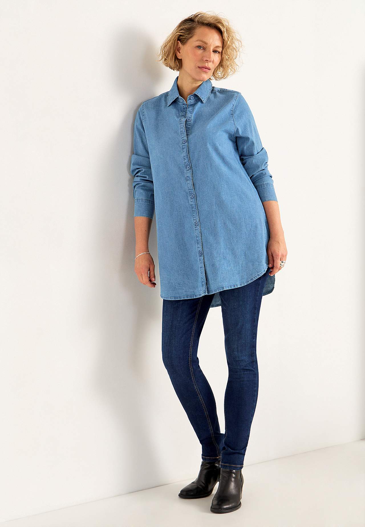 Stretchy tunic in denim