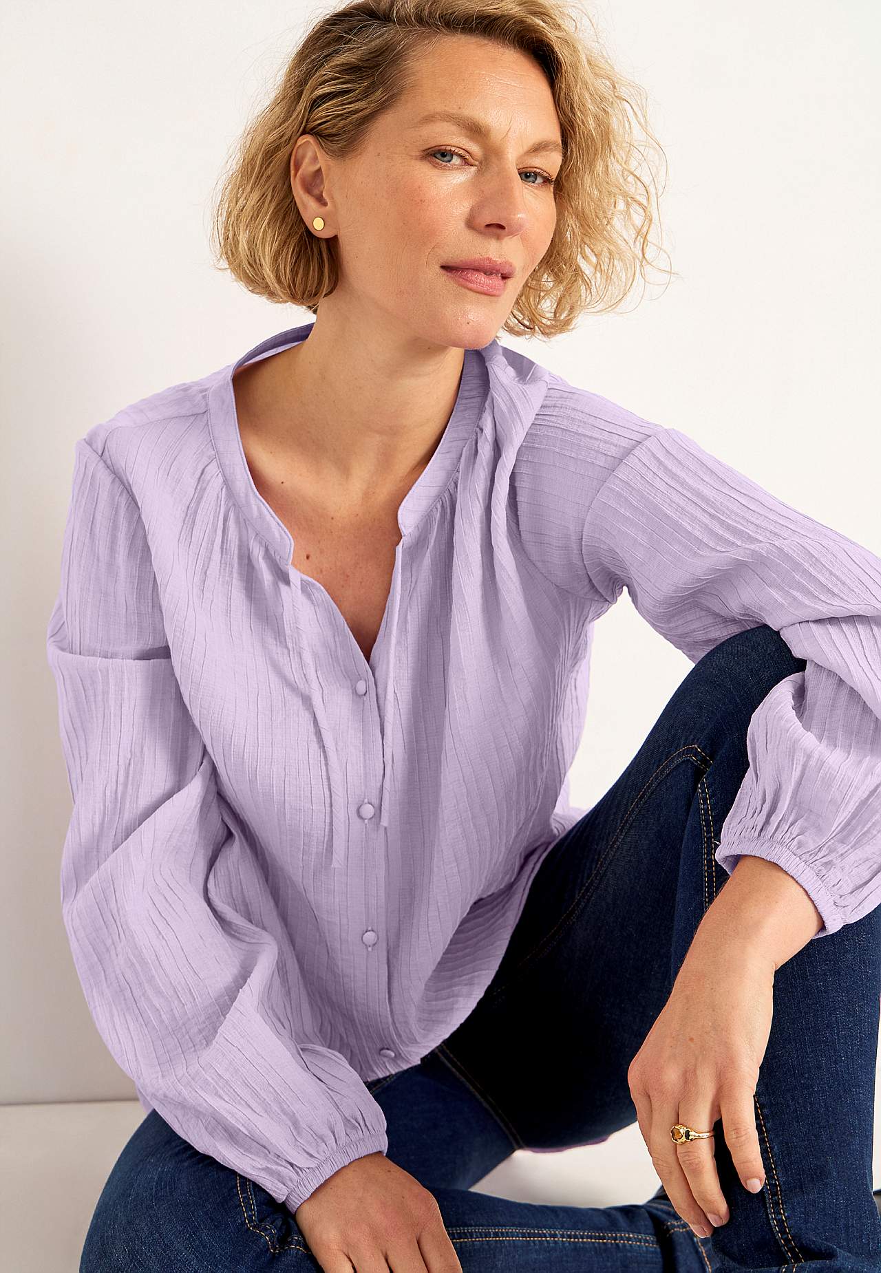 Woven tunic with structure