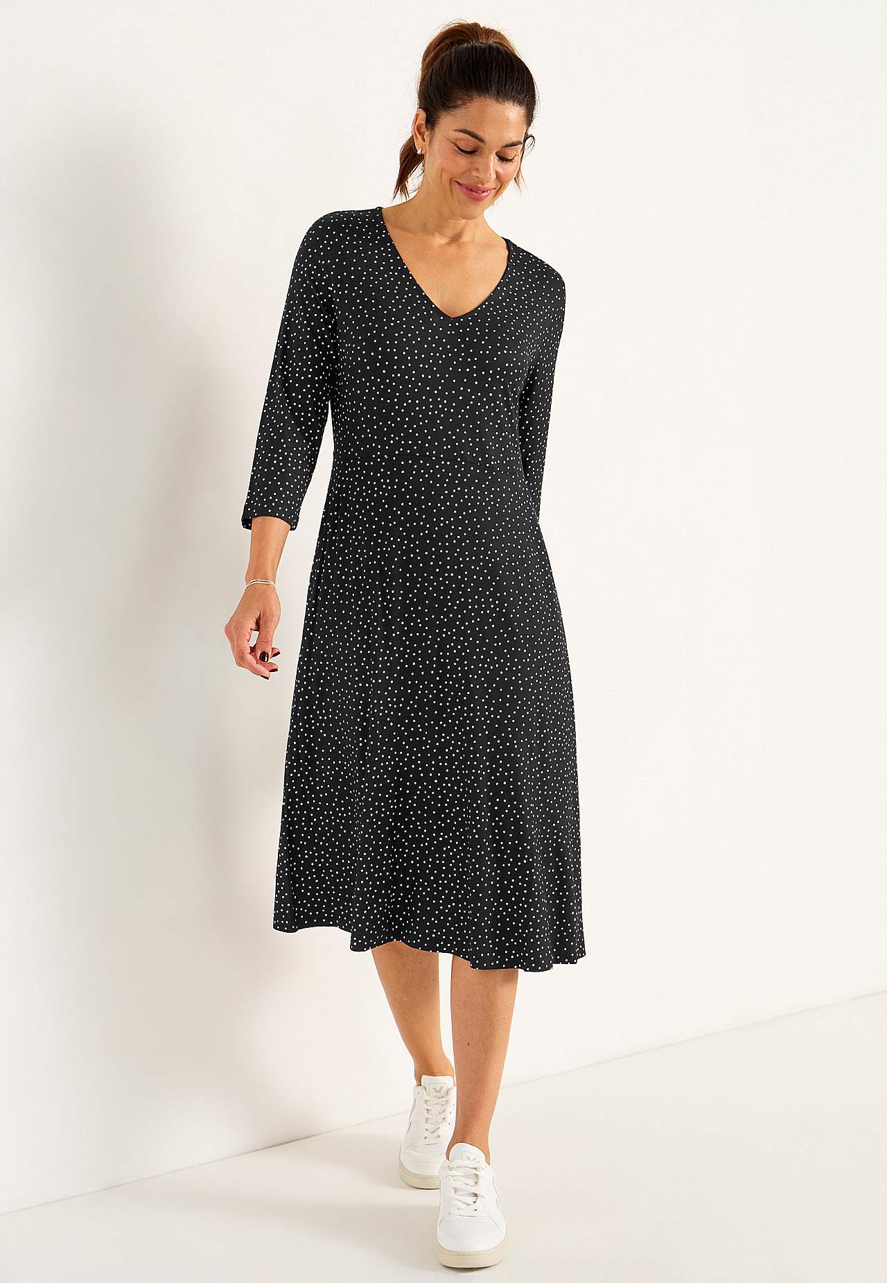 Jersey dress with pockets