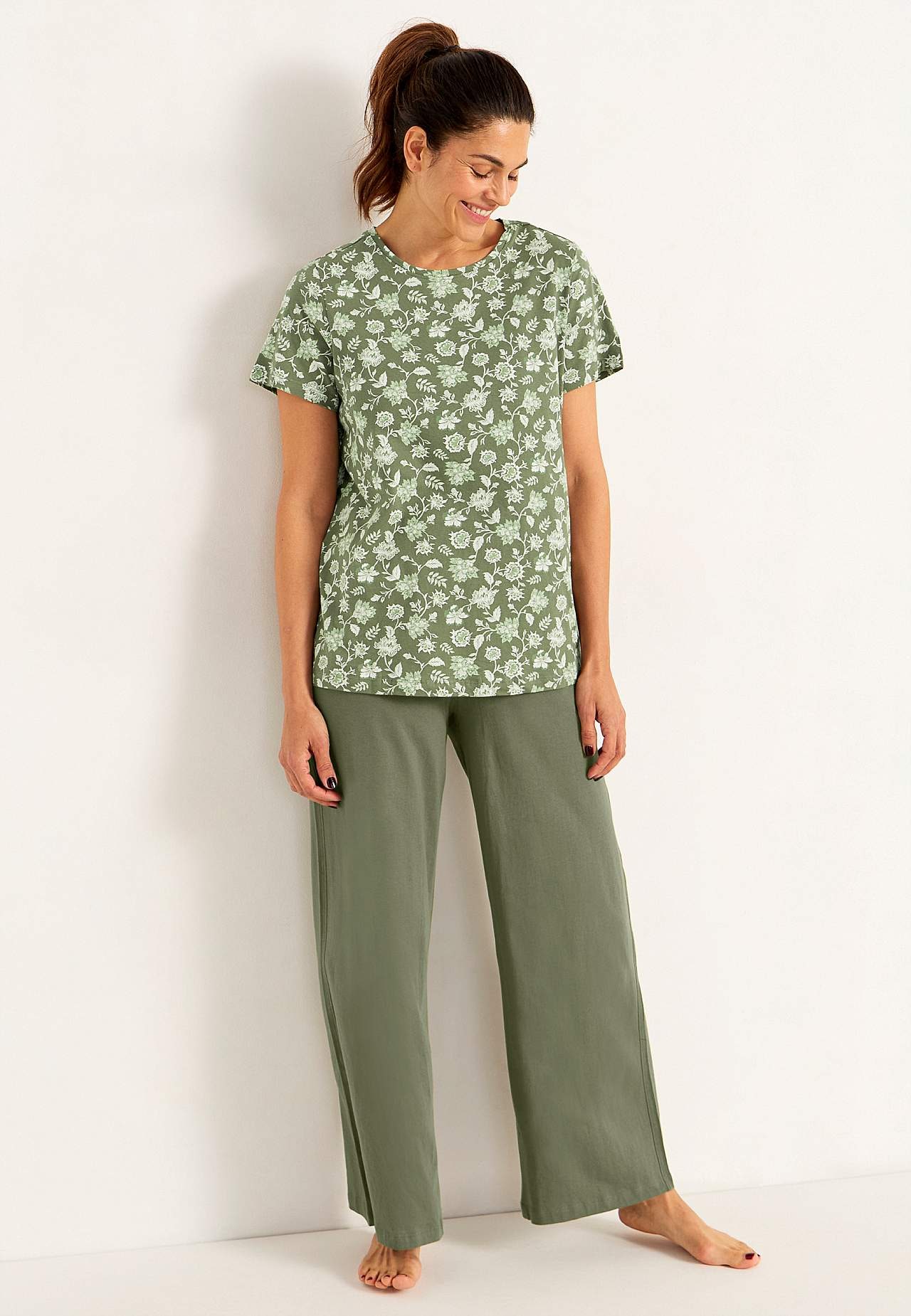 Two piece pyjamas