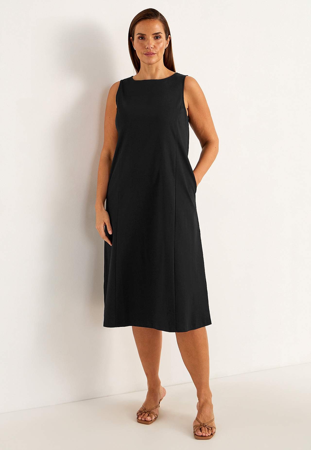 Sleeveless Premium jersey dress