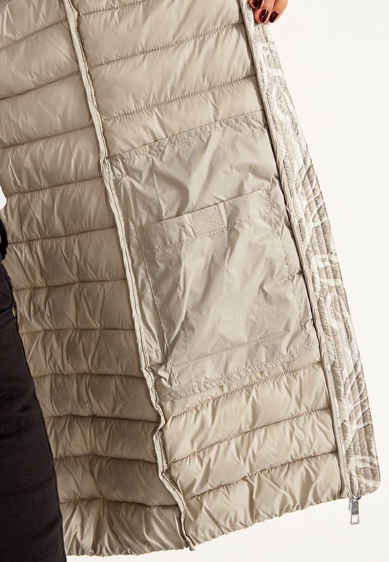 Quilted, patterned lightweight jacket