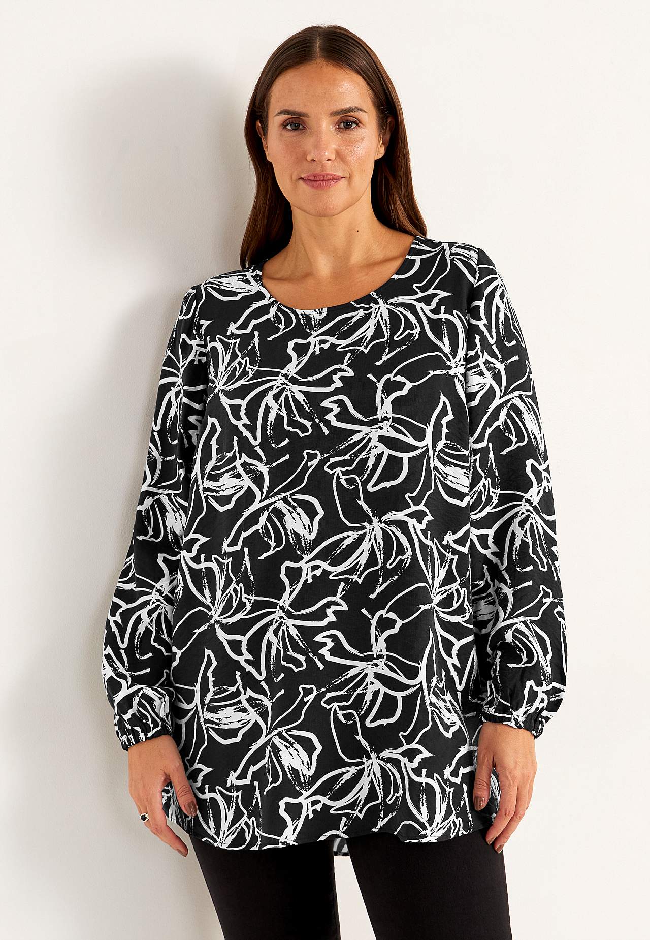 Woven, patterned tunic top