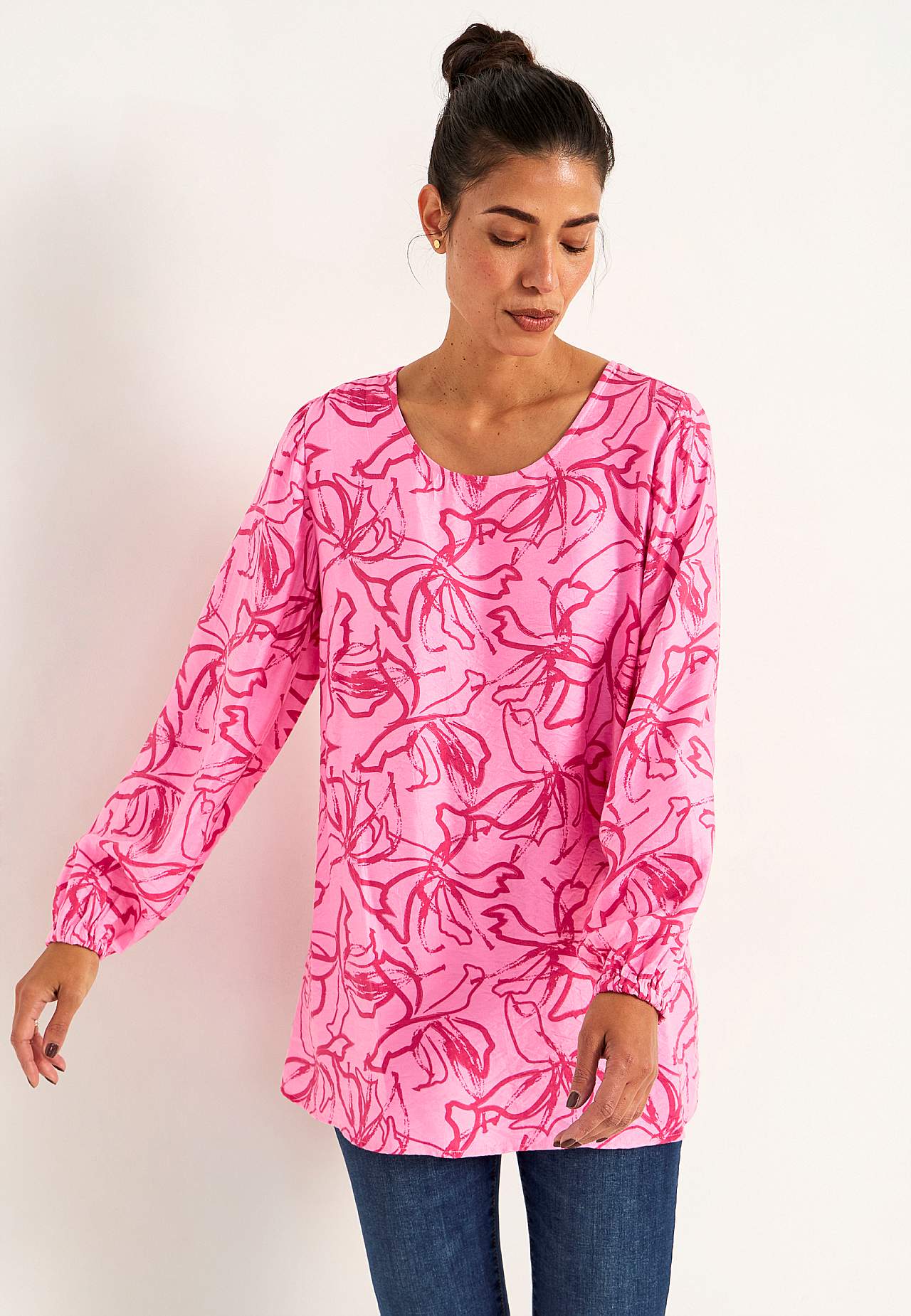 Woven, patterned tunic top
