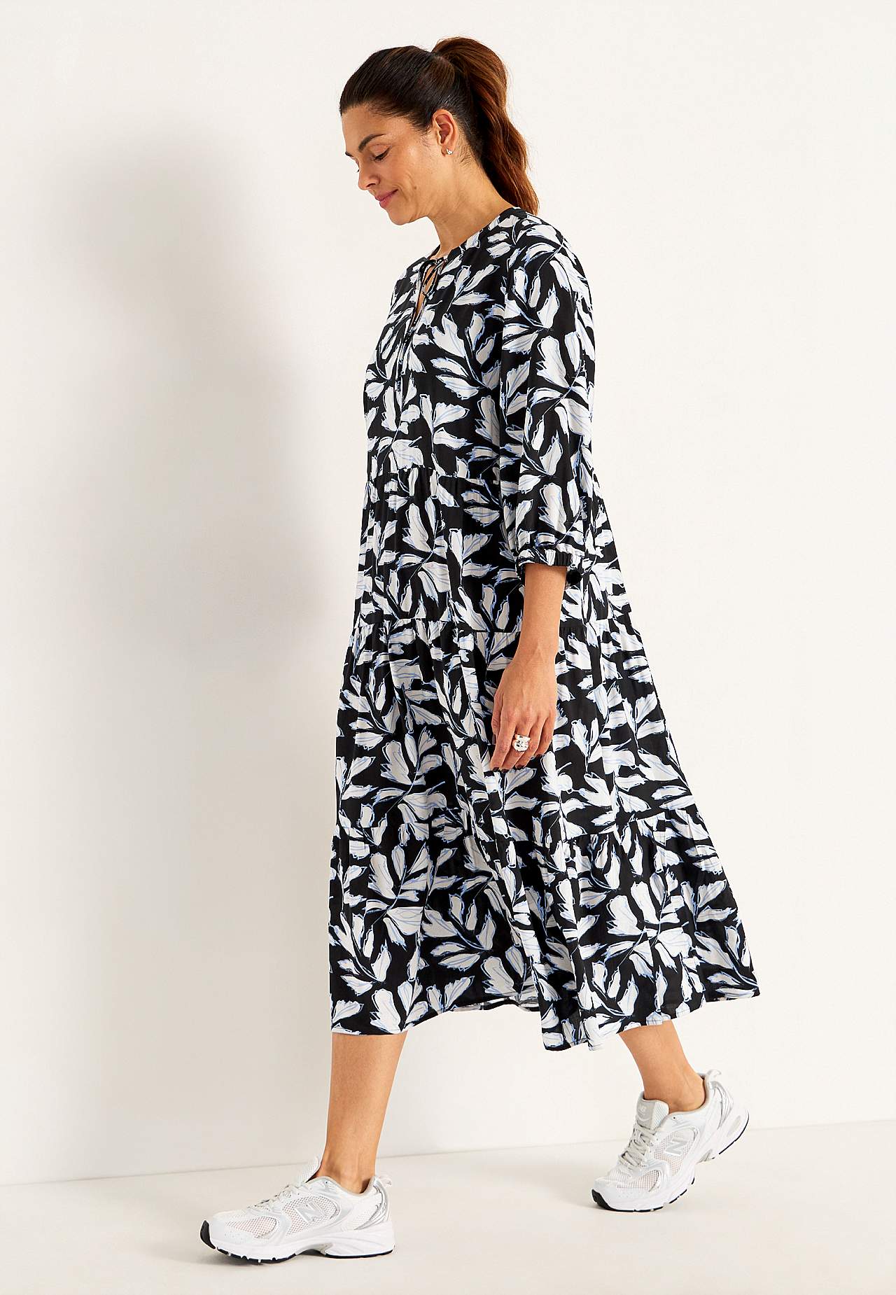 Dress with flounces