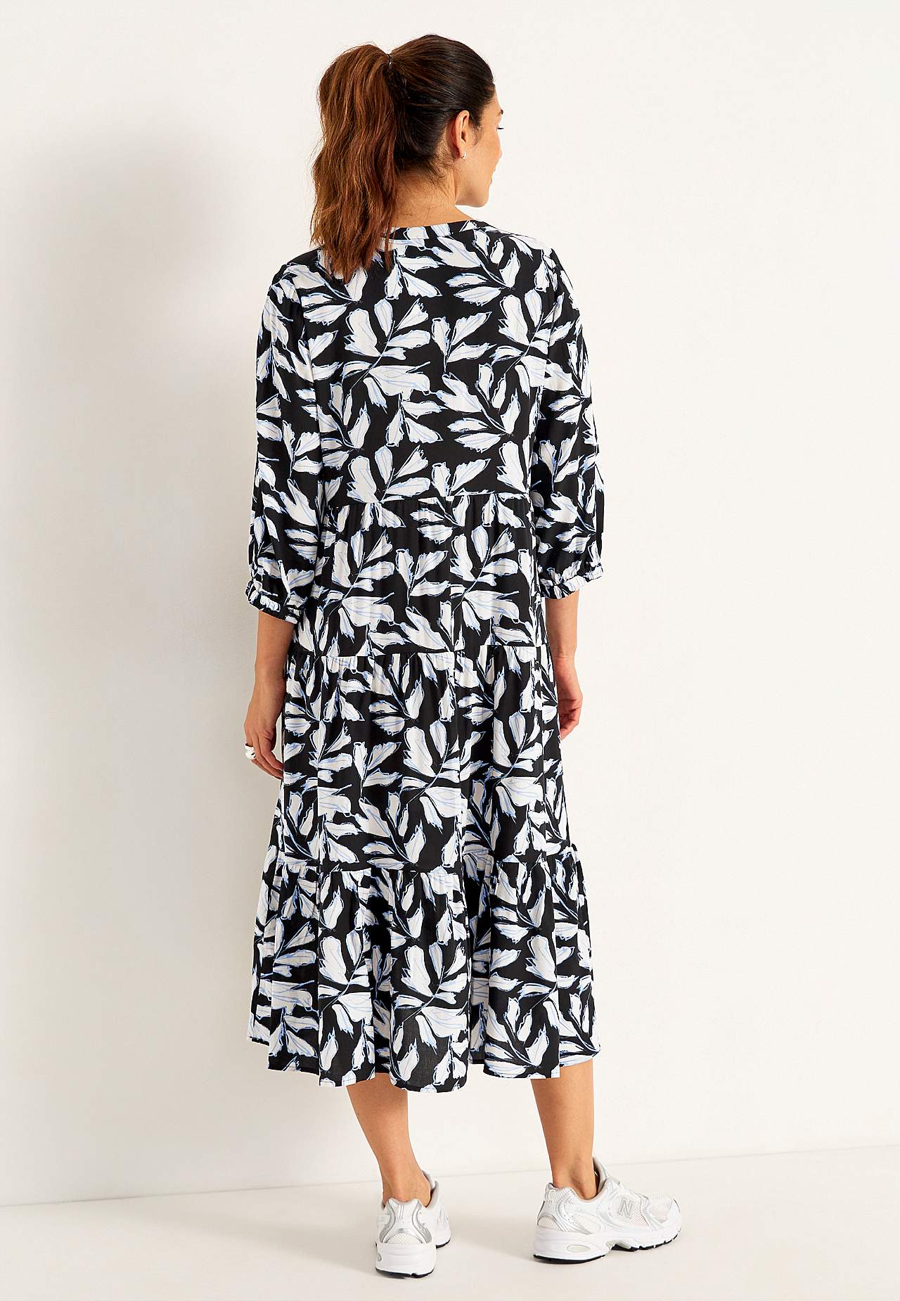 Dress with flounces