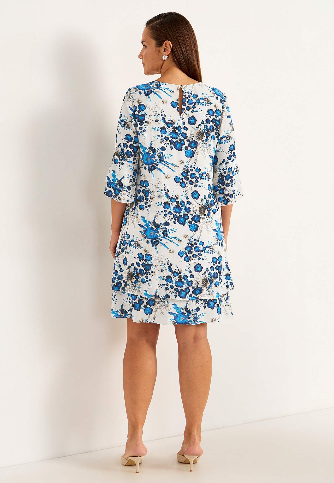 Summery party dress with flounces
