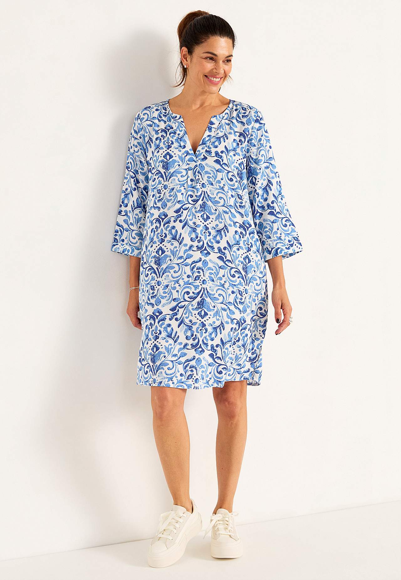 Woven, patterned dress