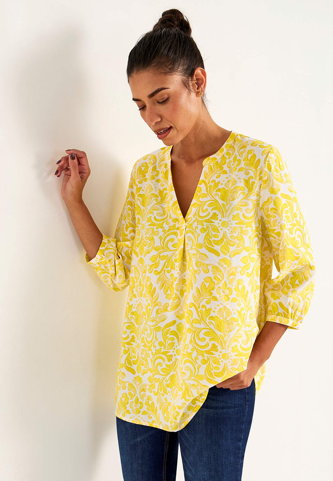 Woven, patterned tunic