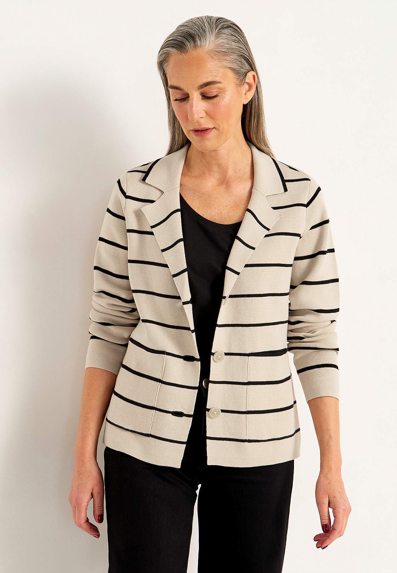 Cardigan with buttons