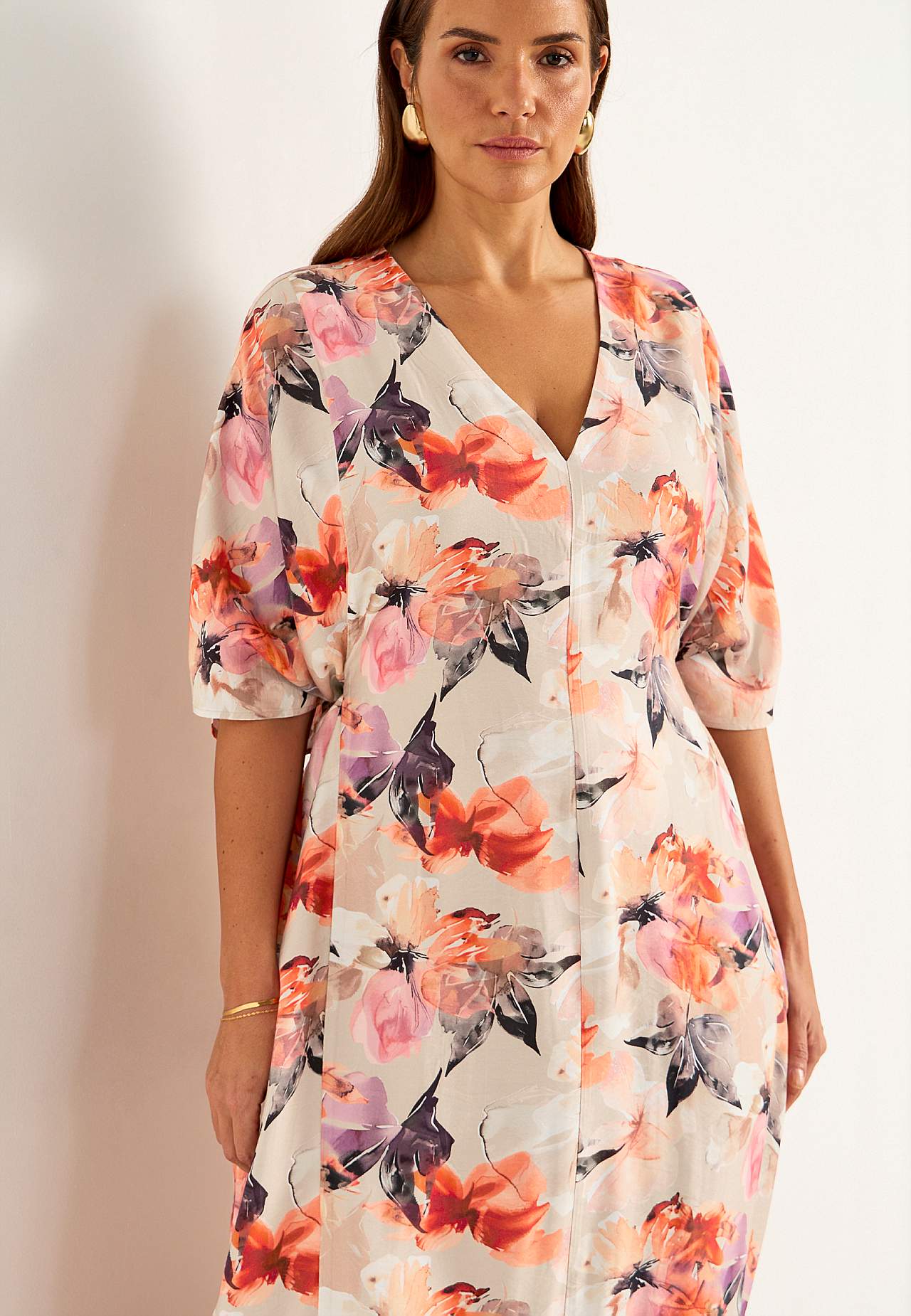 Festive, multifunctional kimono dress
