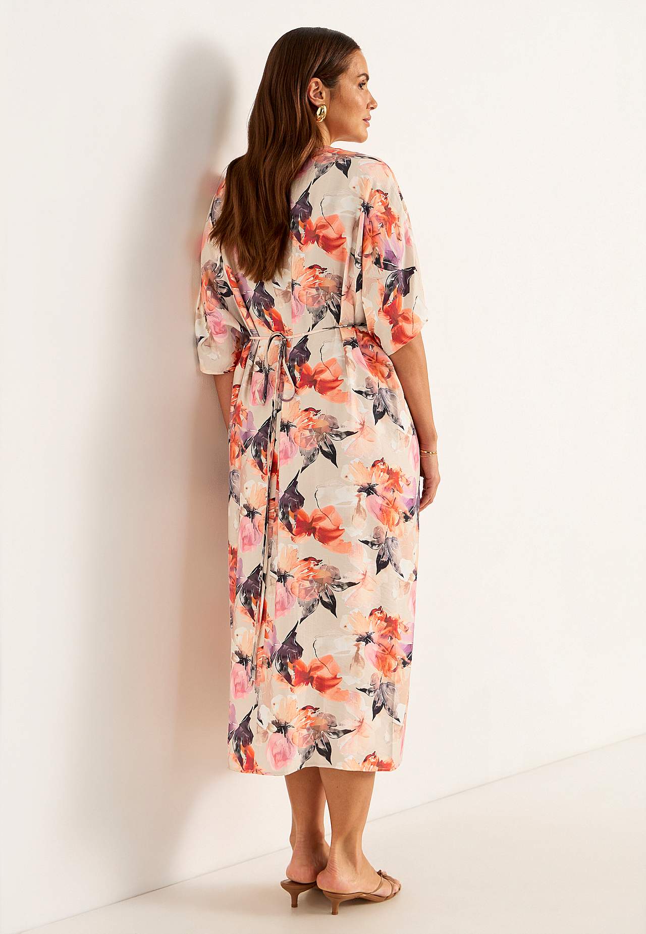 Festive, multifunctional kimono dress