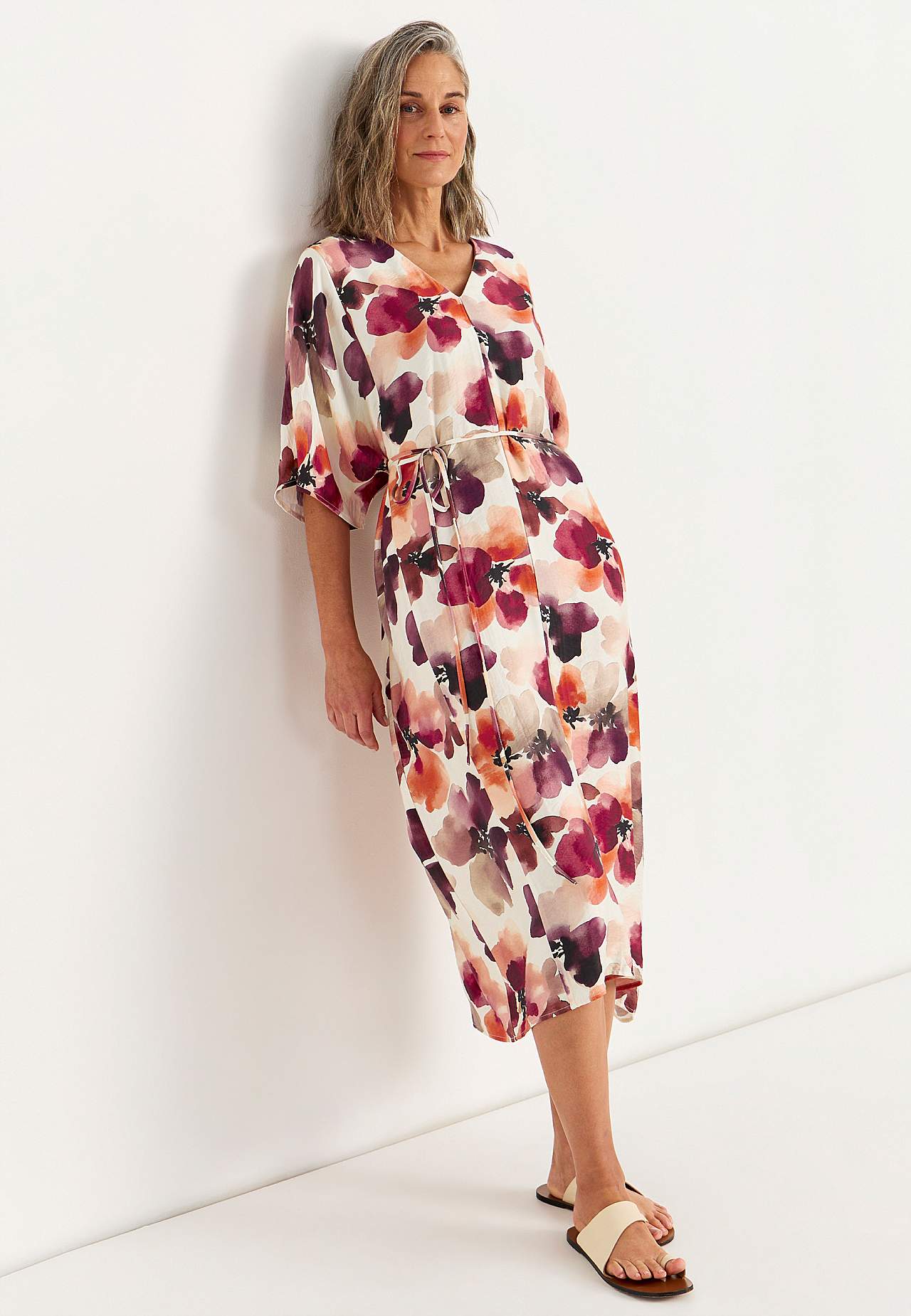 Airy, multifunctional kimono dress