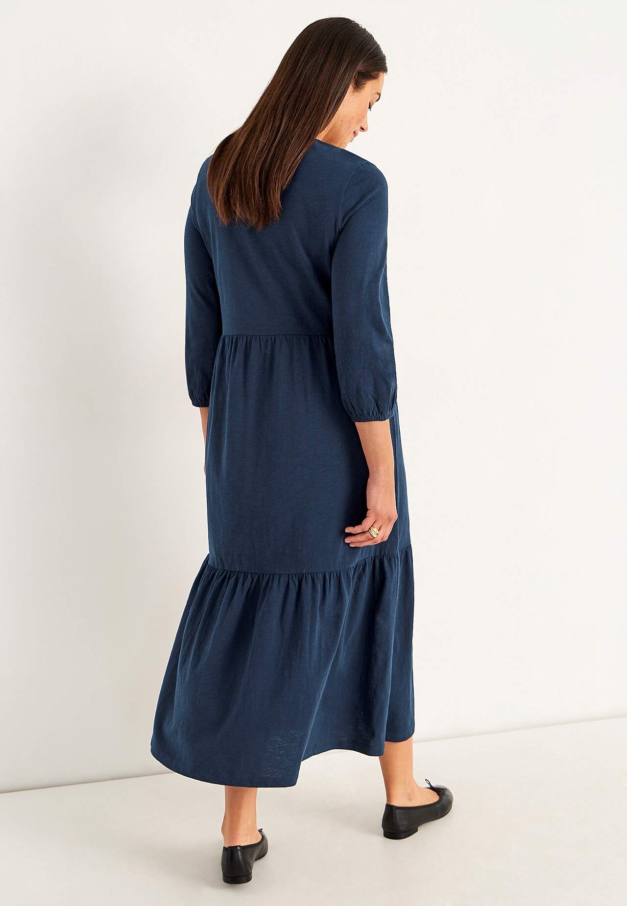 Jersey dress with frill