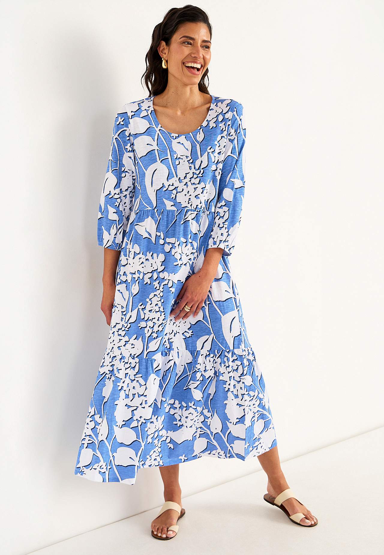 Jersey dress with frill